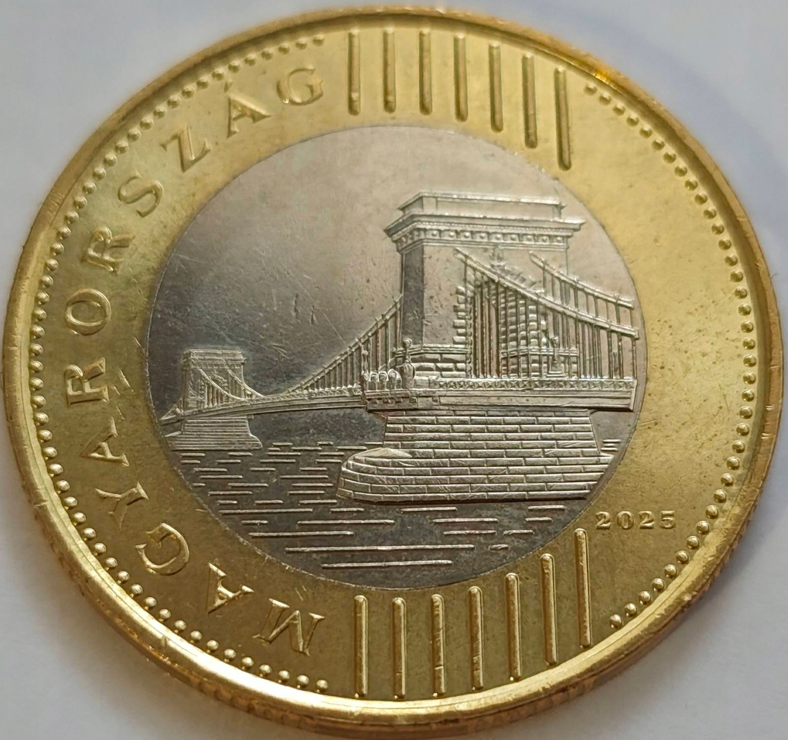 0183 - Węgry 200 forintów, 2025