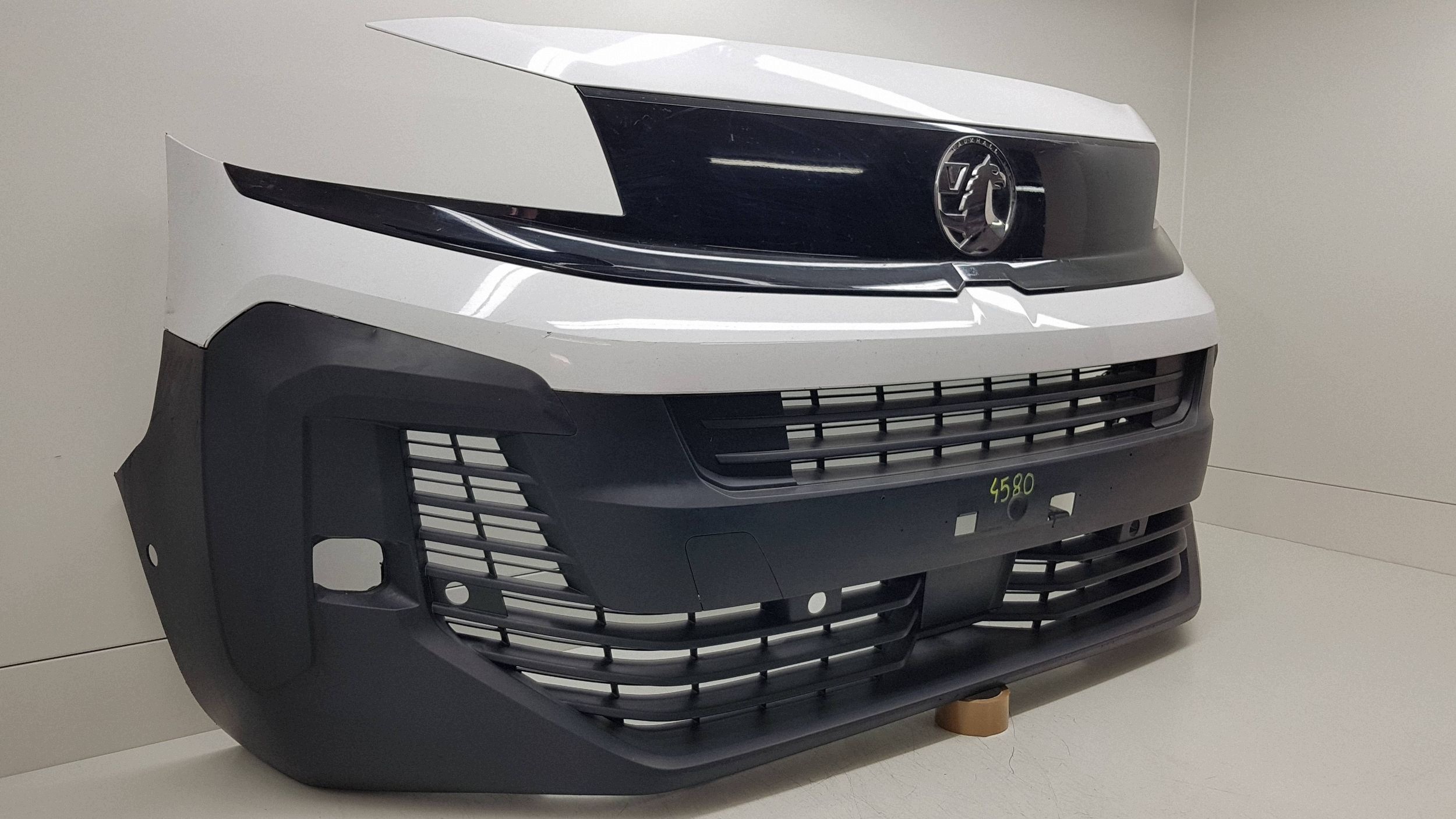 OPEL VIVARO C LIFT 2025 bumper front 9849394280