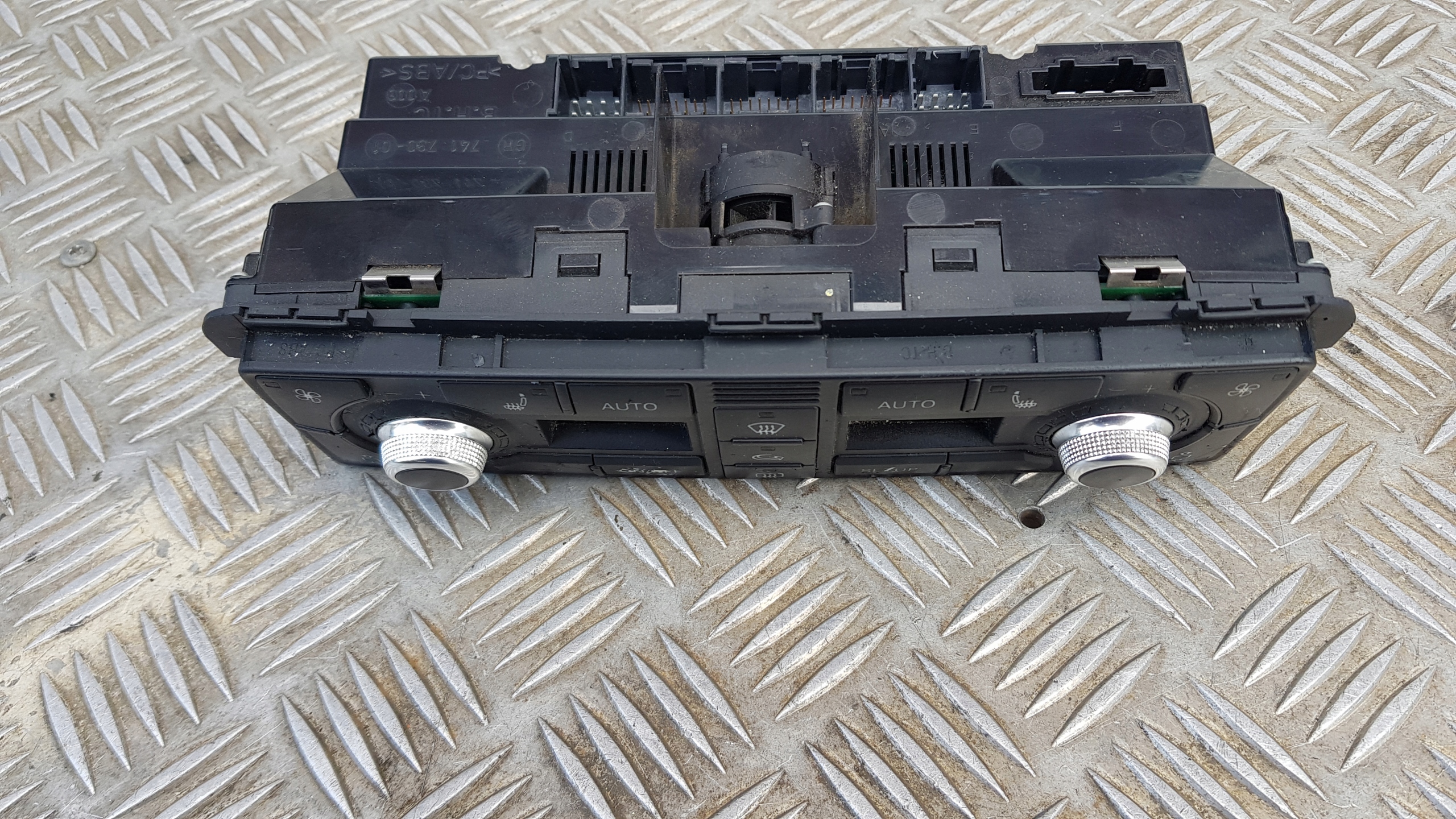AUDI A8 D3 PANEL Schalter Bedienteil klimaanlage 4E0820043A