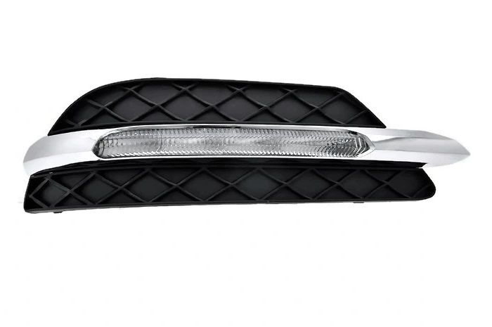 440-1614440-2509-R-SL - MERCEDES 204 c W204 2011-новий світлодіодний DRL правий ^