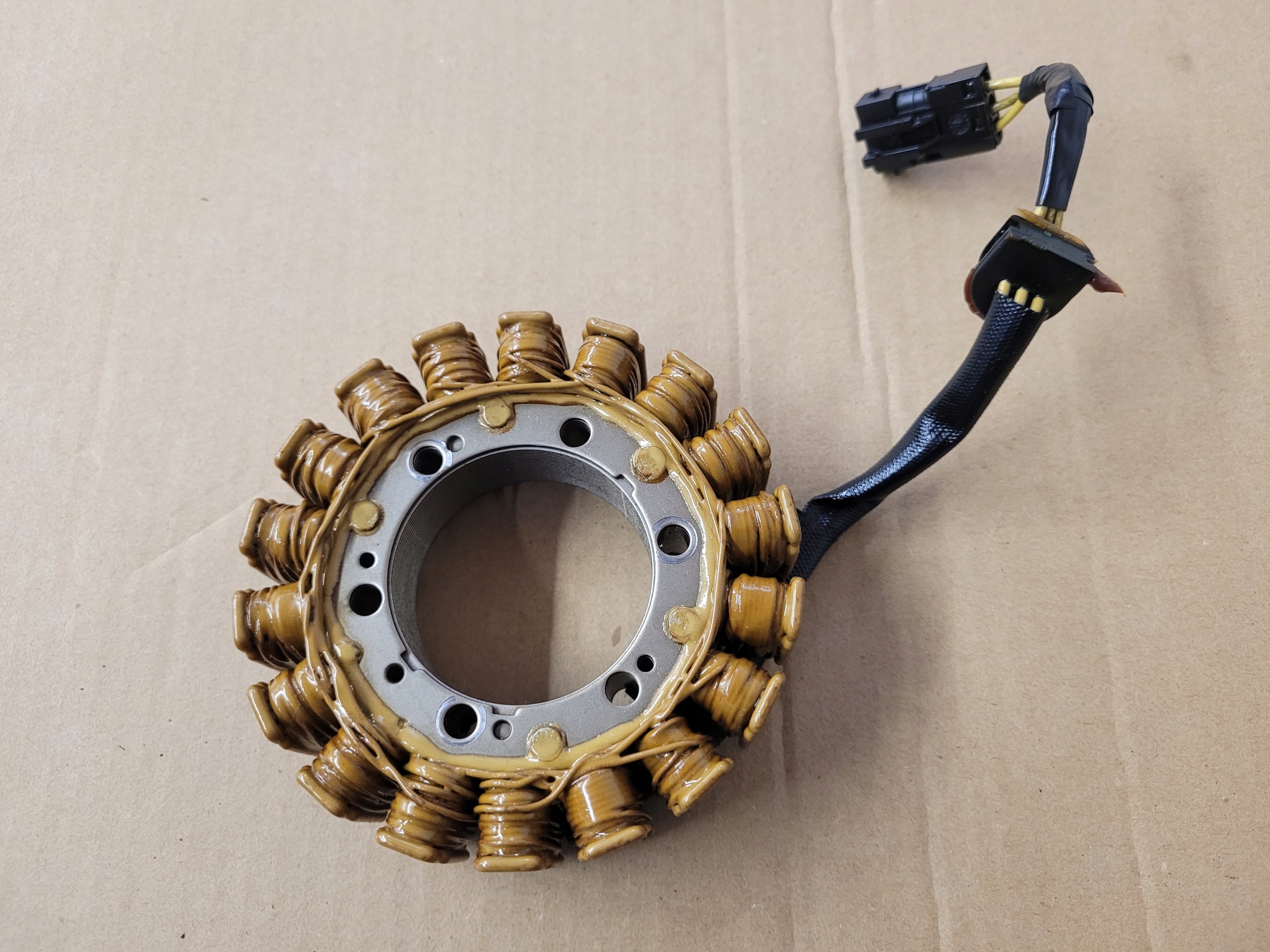 L21321112 - BMW GS 650 F 650 DAKAR статор обмотки