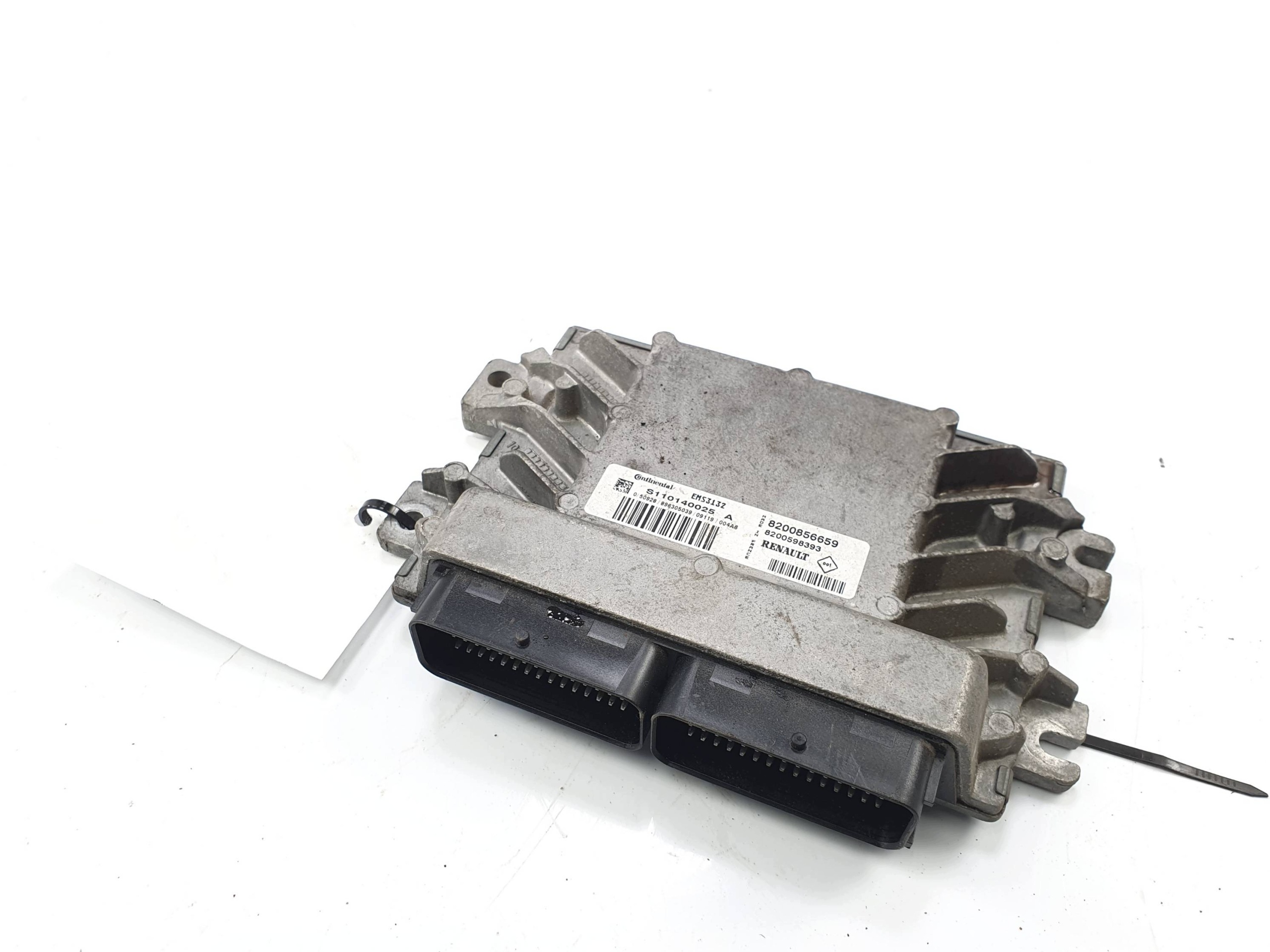 computer des motors ECU 8200856659 DACIA SANDERO