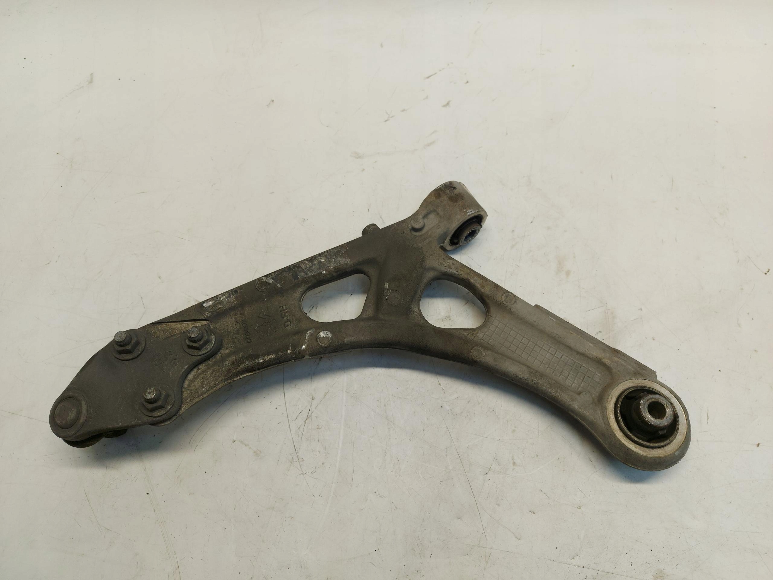 Peugeot 408 GT P54 arm right front arm