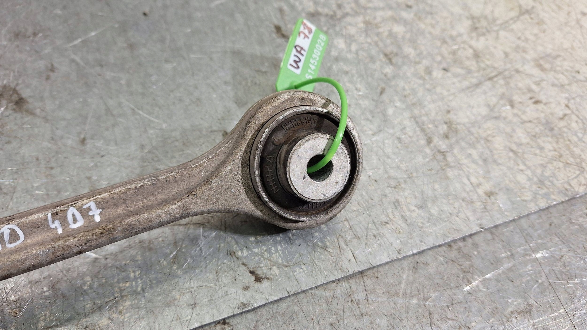 arm upper left 8W0407509B AUDI A4 B9 A5 8W