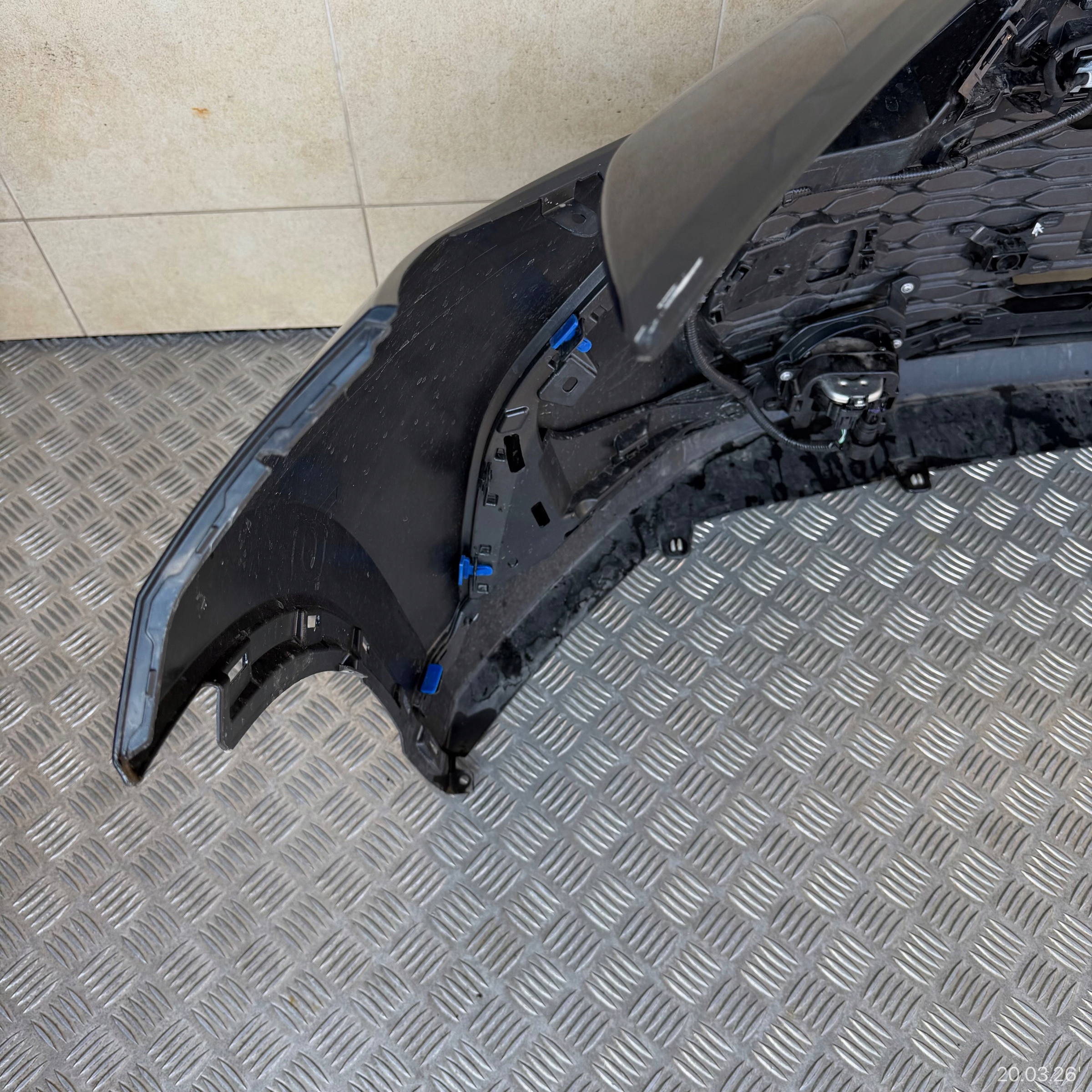 front bumper complete TOYOTA C-HR II 2024 ROK 2 PDC