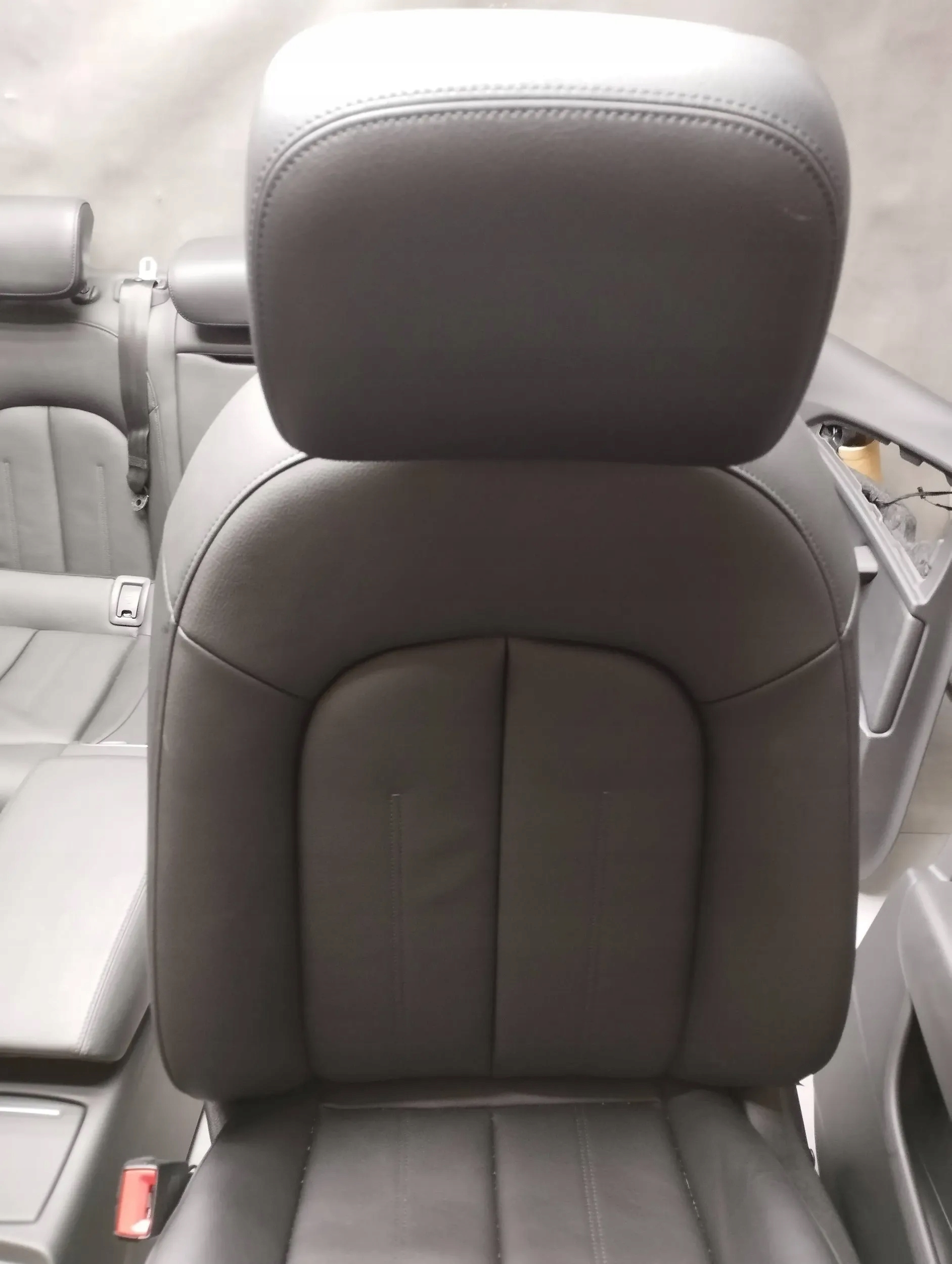 Audi A6 C7 4G sedan seats side leather without AIRBAGOW
