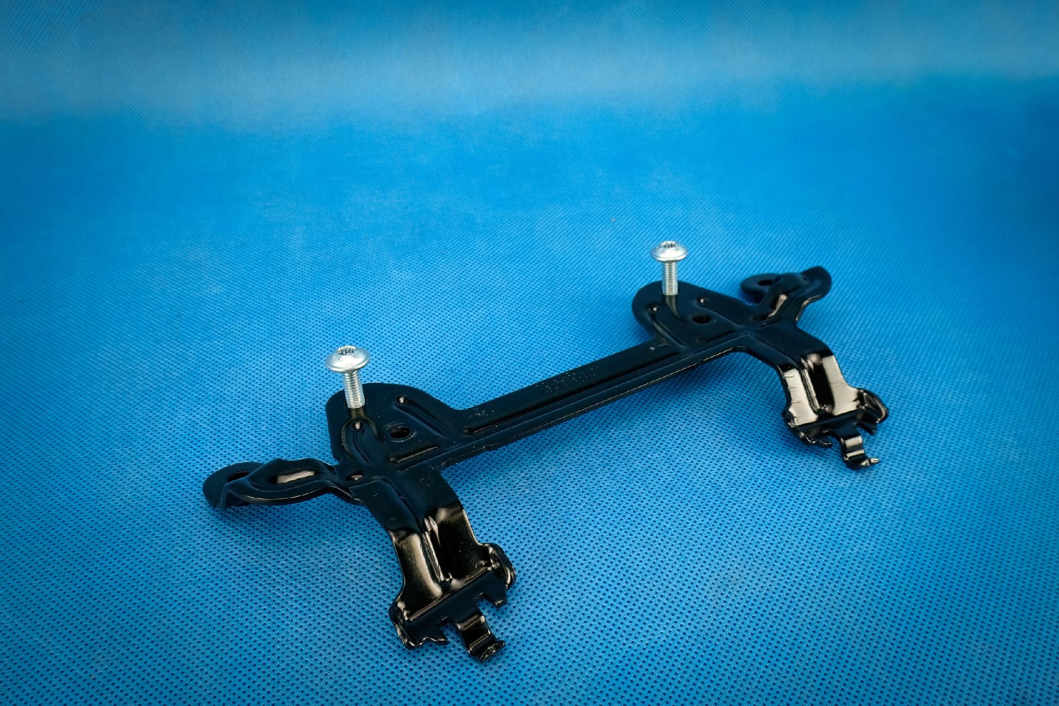Halter stelaza vorne SITZ Audi A8 S8 4H 4H0881627