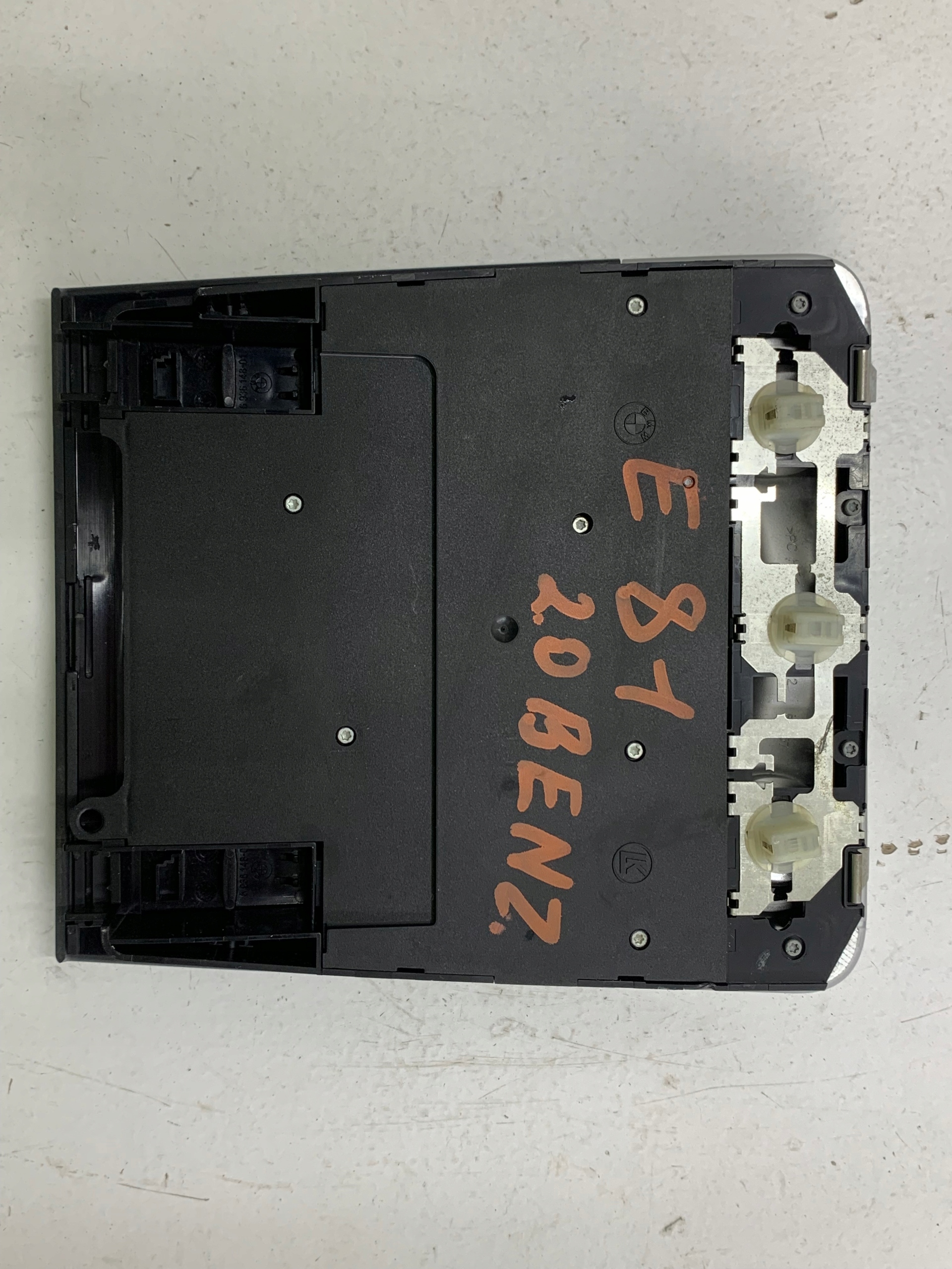 BMW E81 E87 feu interne éclairage cabine 9137479