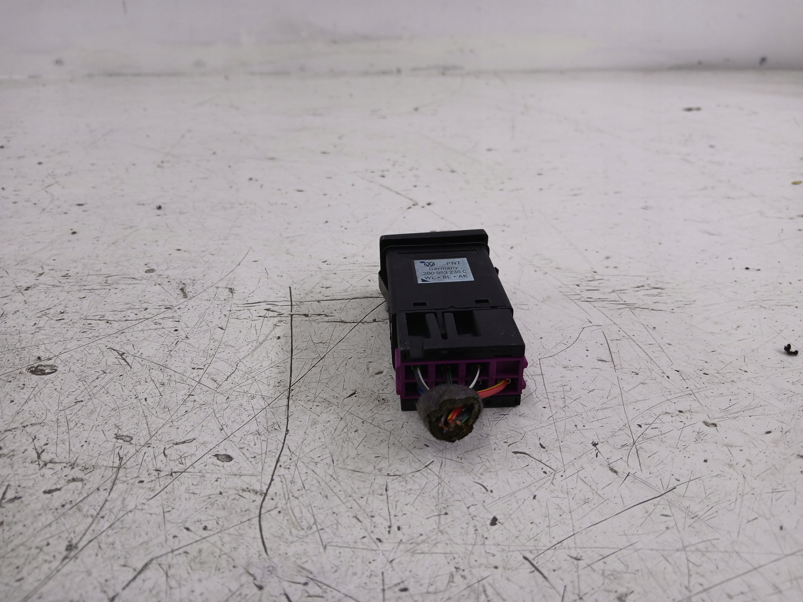 VW PASSAT B5 light switch of warning lights 3B0953235C