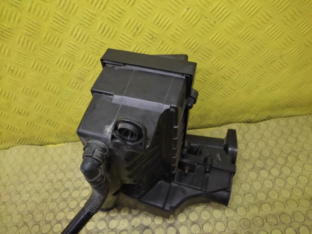 VW TOURAN und 1.9 TDI Gehäuse filter luft 3C0129607AF