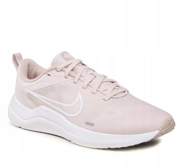 Sportovní boty Nike růžové látkové nízké velikost 40