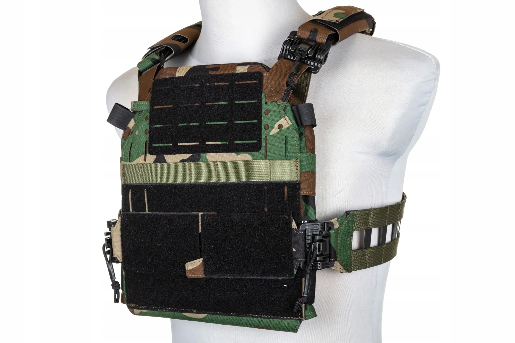 Taktická vesta typu Plate Carrier Specna Arms Tactical Qr III Woodland