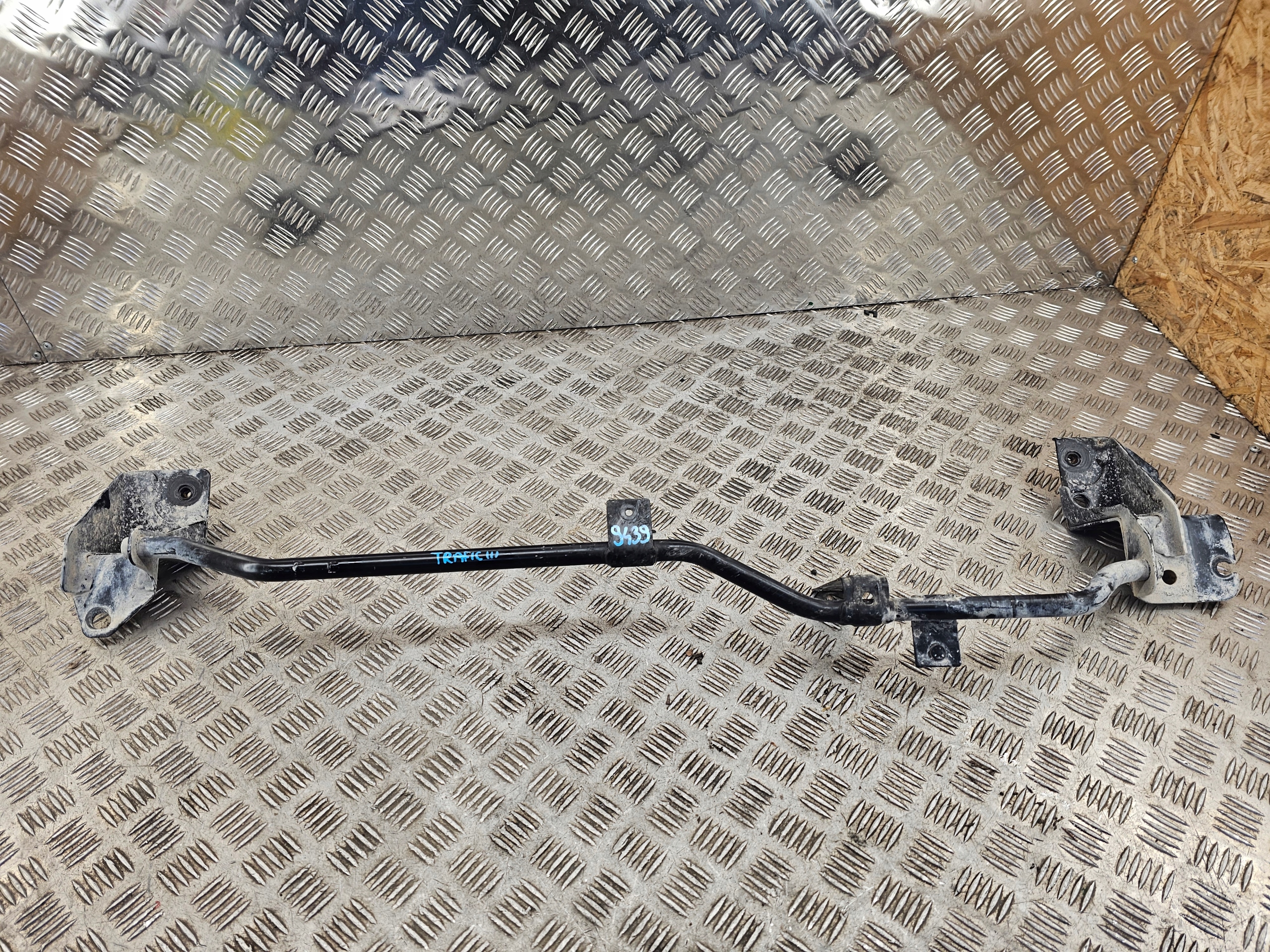 radiator stiffener RENAULT TRAFIC III LIFT IV 4