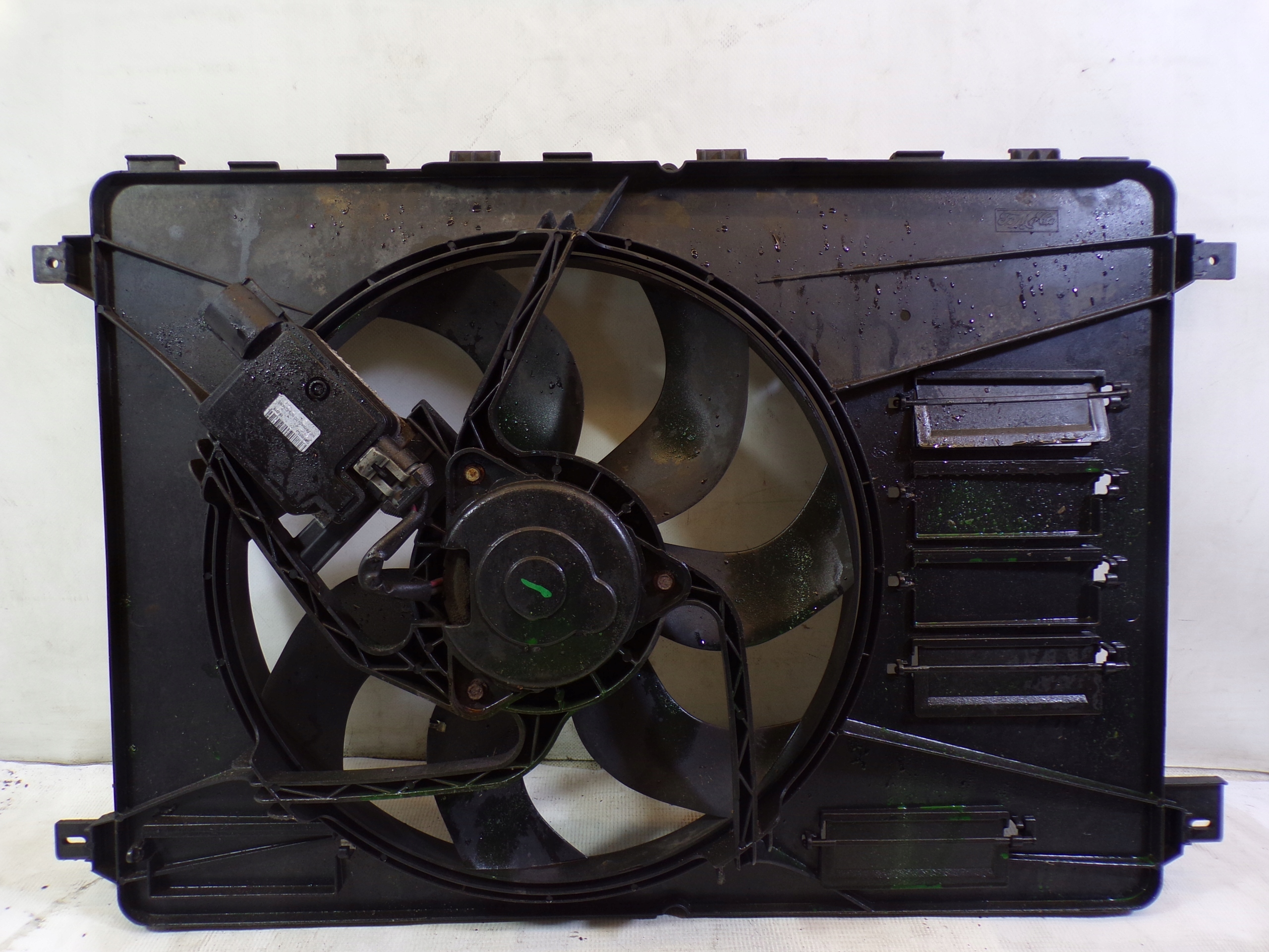 ventilátor chladiče MOTORU FORD SMAX S-MAX 2.0 TDCI (K2)