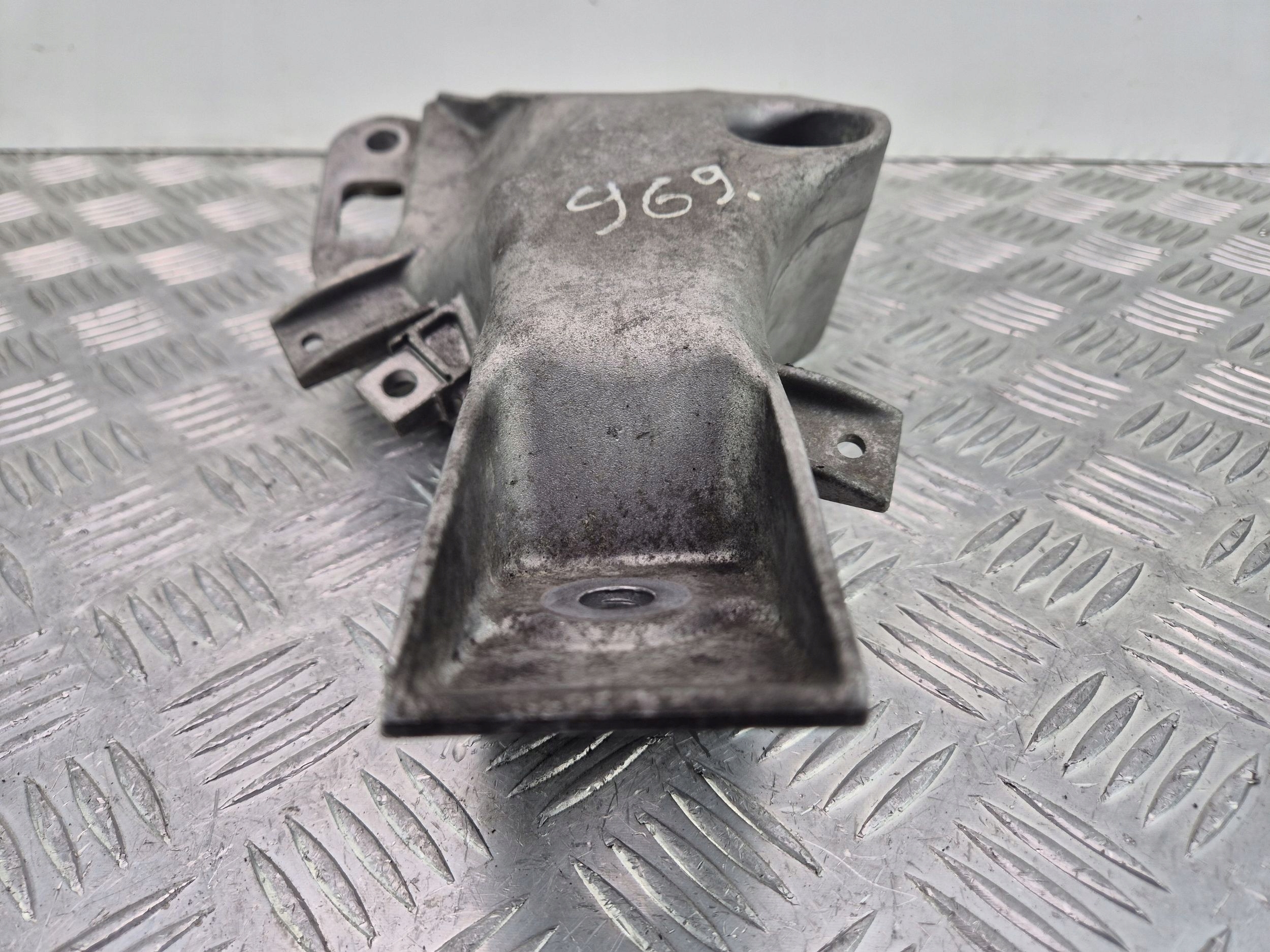 engine mount BMW X5 E70 xDrive 35i 6778331 N55B30A