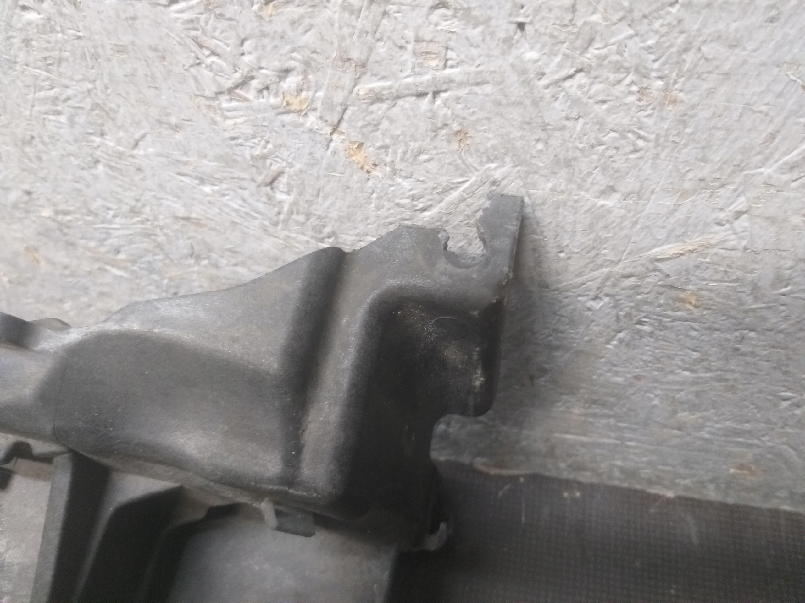 support panel for radiators PEUGEOT 308 T9 14- 9816603980