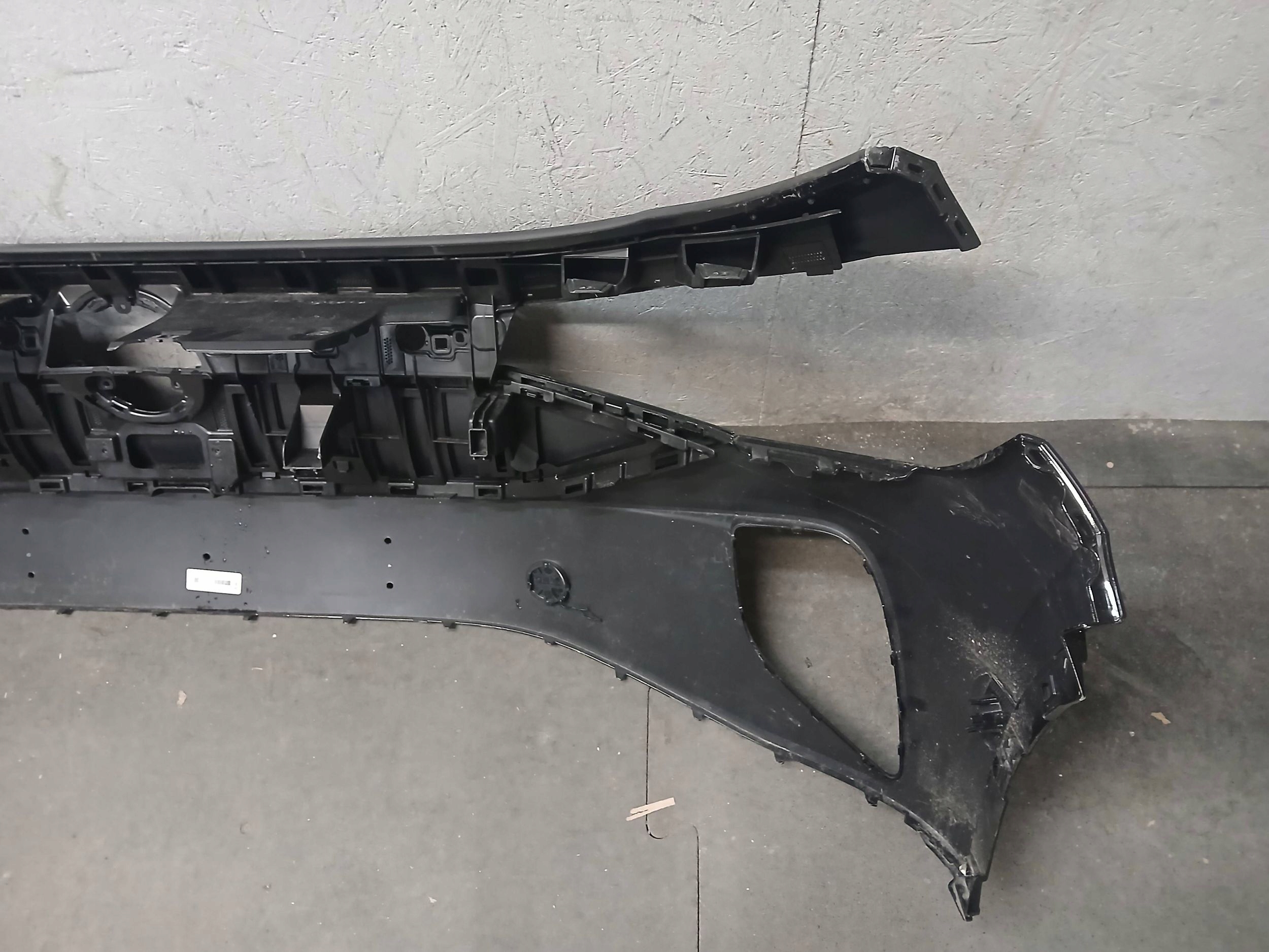 bumper front VW ID4 ID-4 ID 4 11A