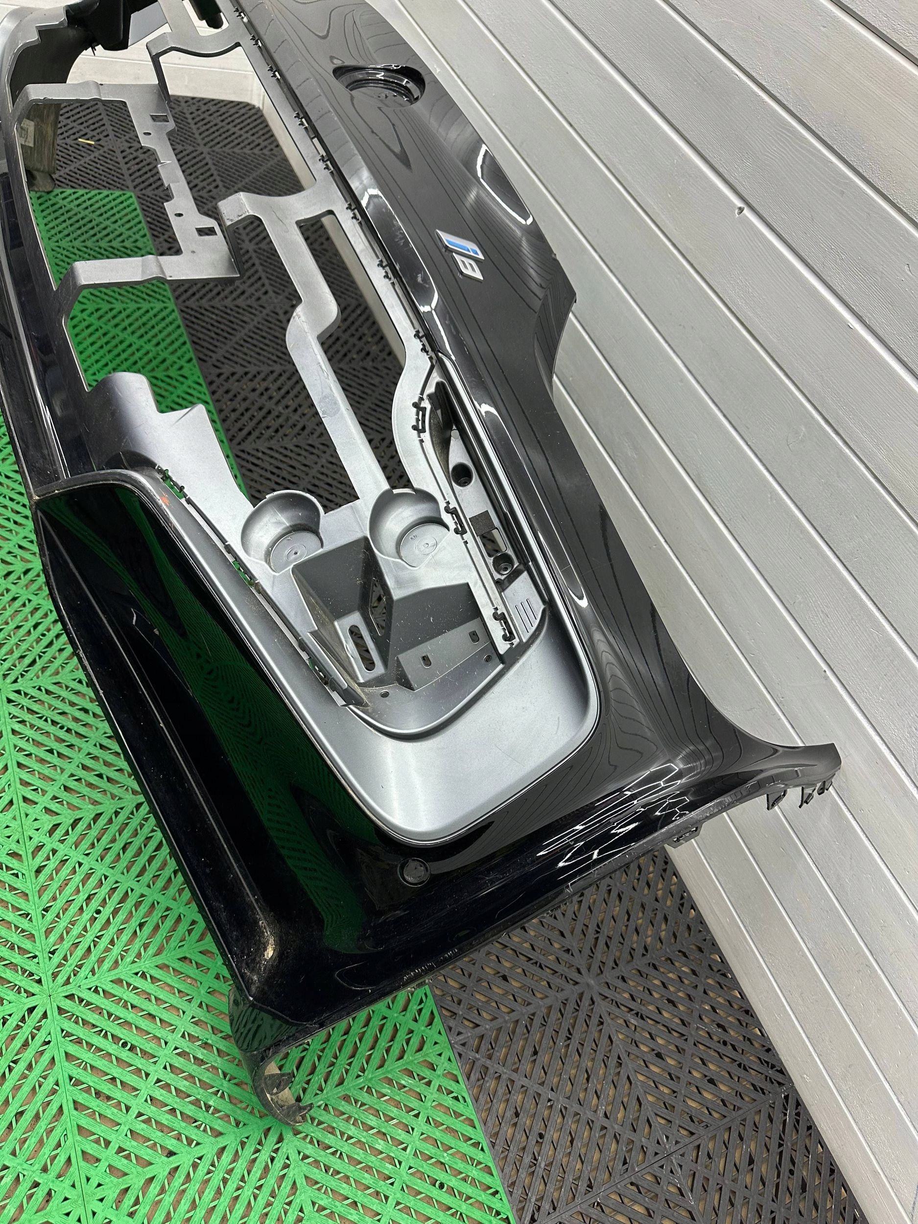 bumper rear rear part BMW i8 7336298