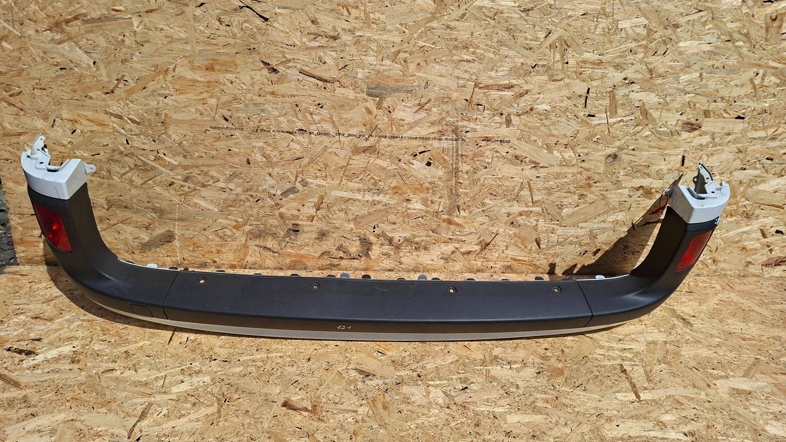 bumper rear part 8200436723 RENAULT KANGOO II CITAN and complete without PDC 07-2021