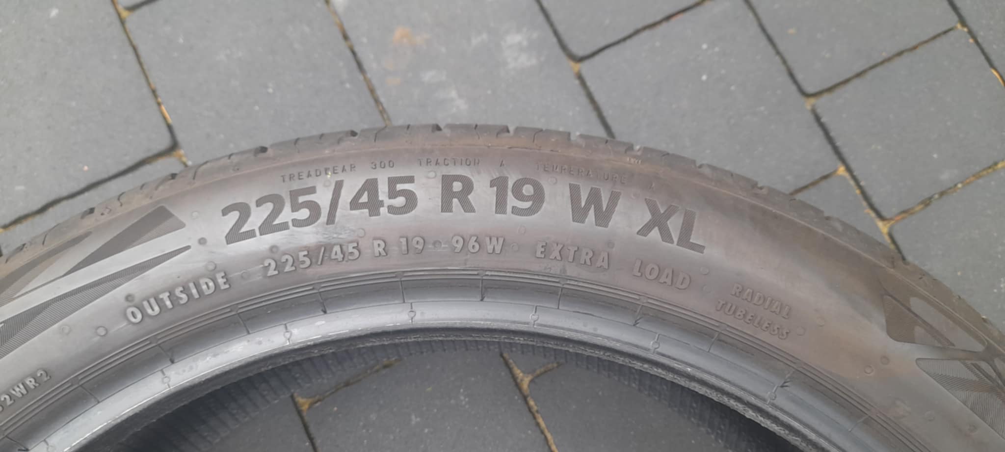CONTINENTAL ECOCONTACT 6 225/45R19 96W XL
