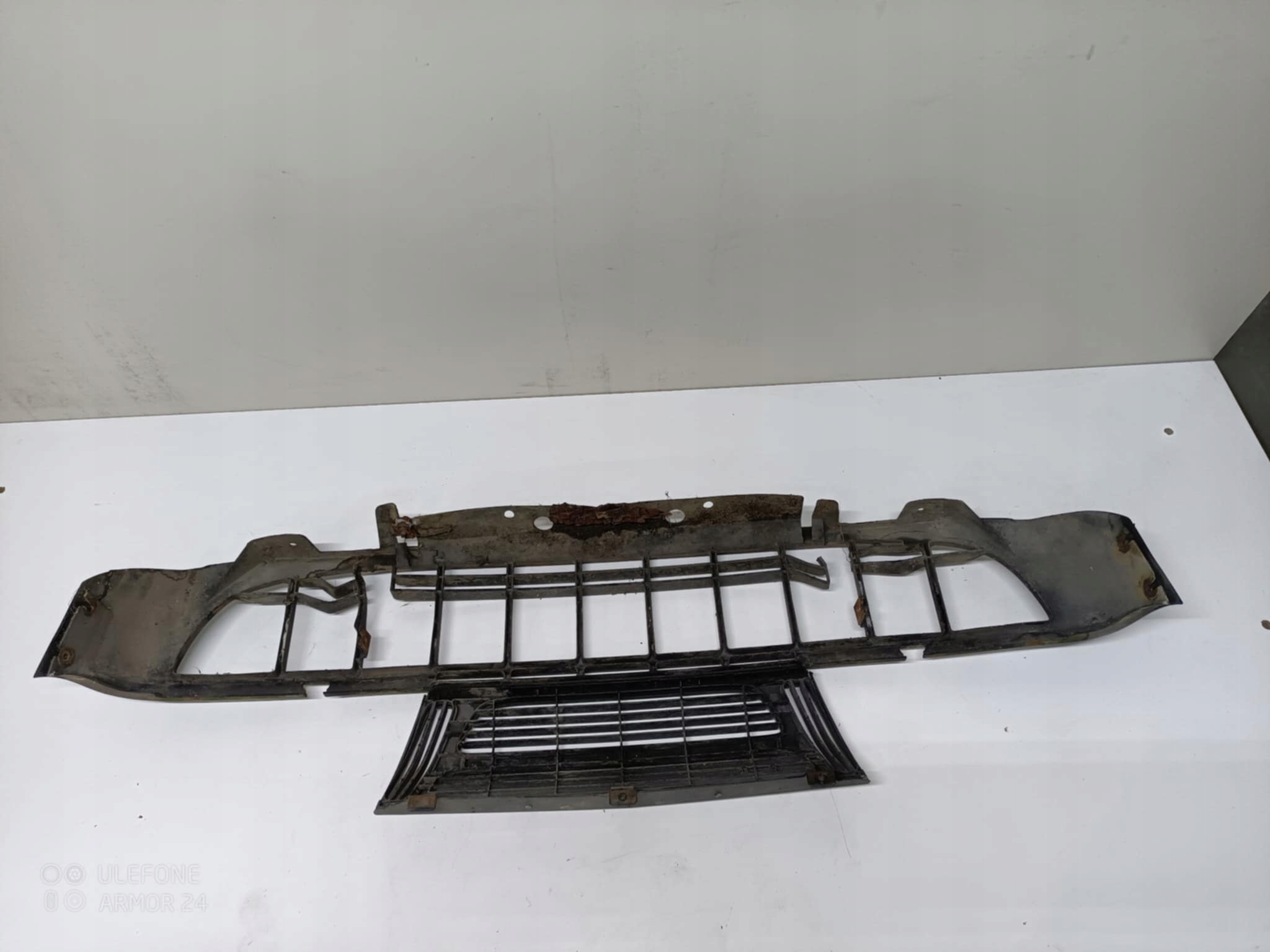 grill upper and lower Saab 900 krokodyl