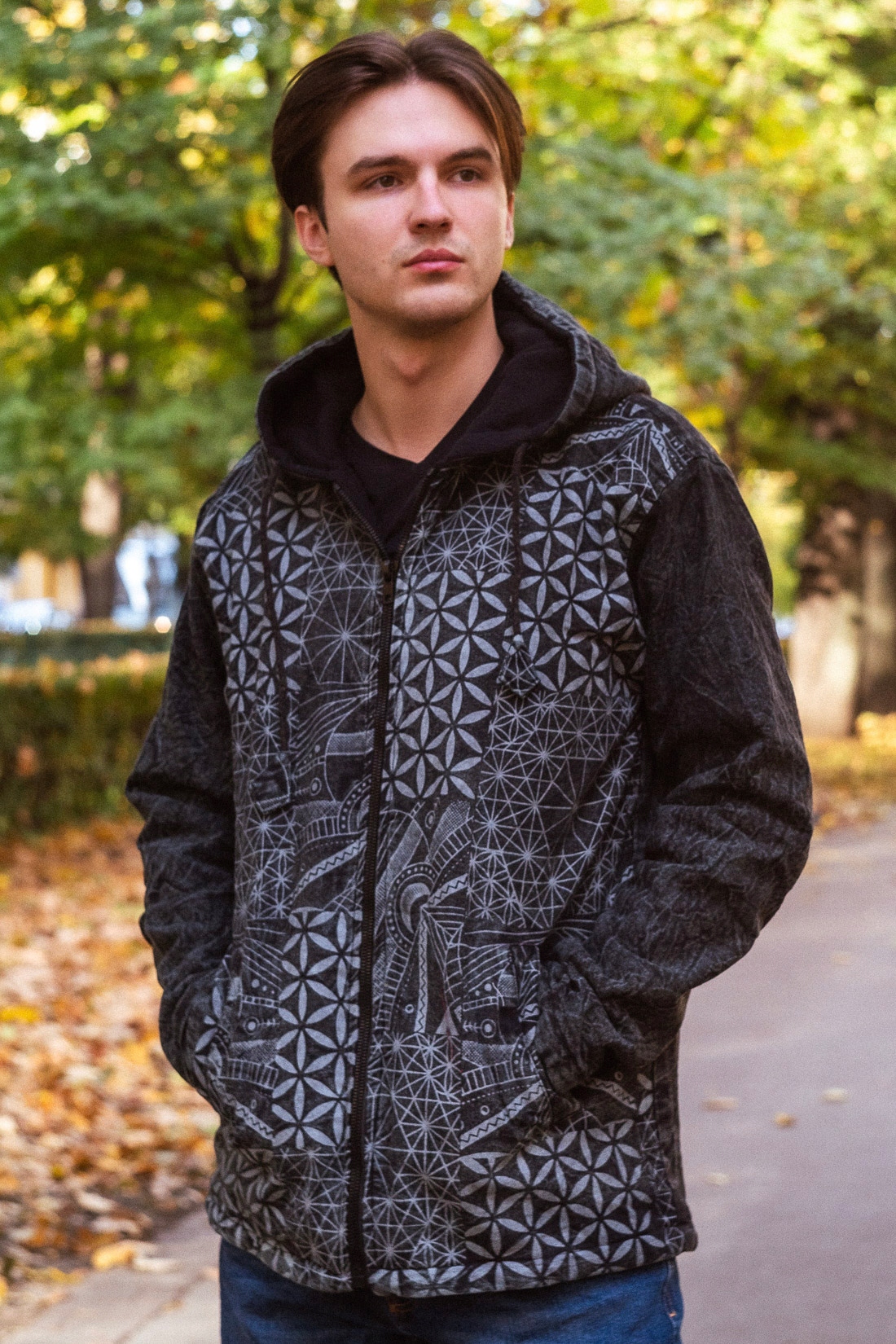 Psychedelická bunda s kapucí rozepínací mikina s fleecem hippie etno L