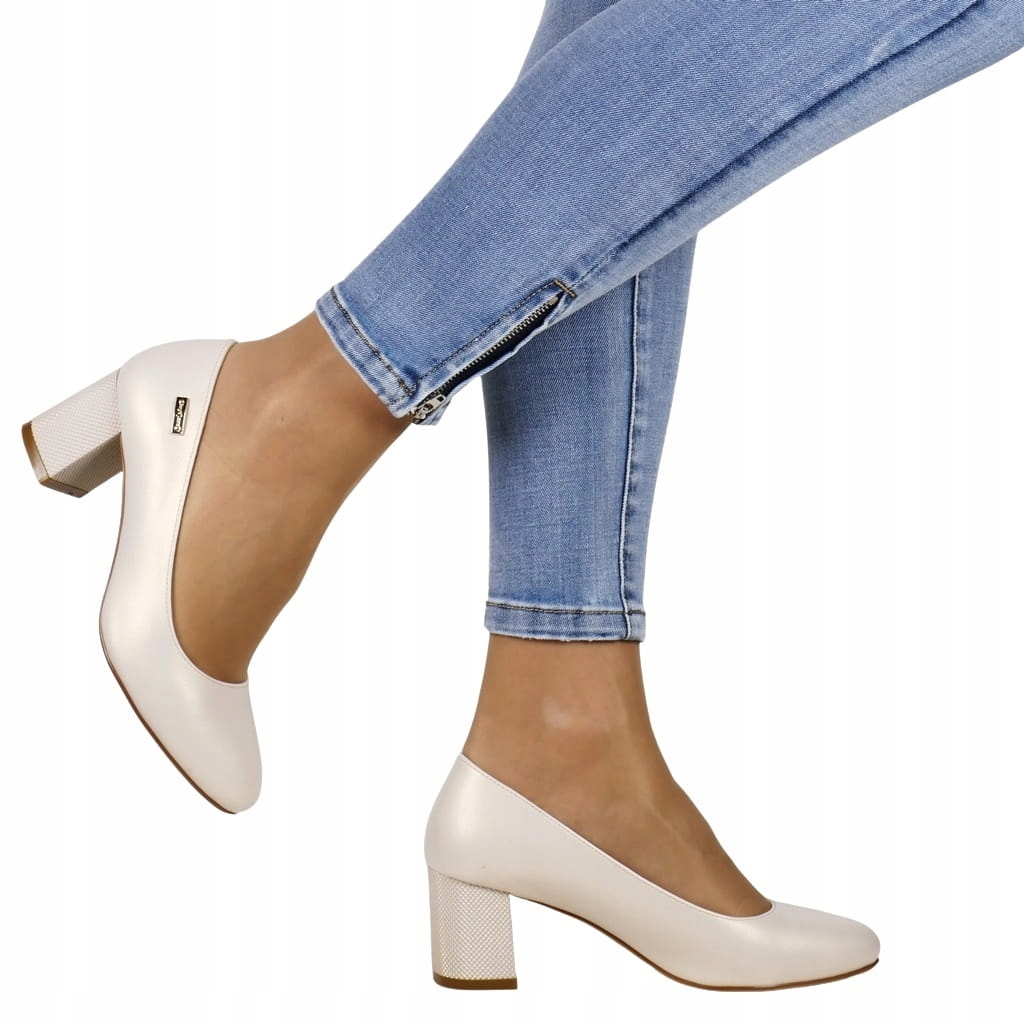 DAMSKIE CZÓŁENKA BUTY NA SŁUPKU BEŻOWE PERŁOWE OZDOBNY OBCAS Oryginalne opakowanie producenta pudełko