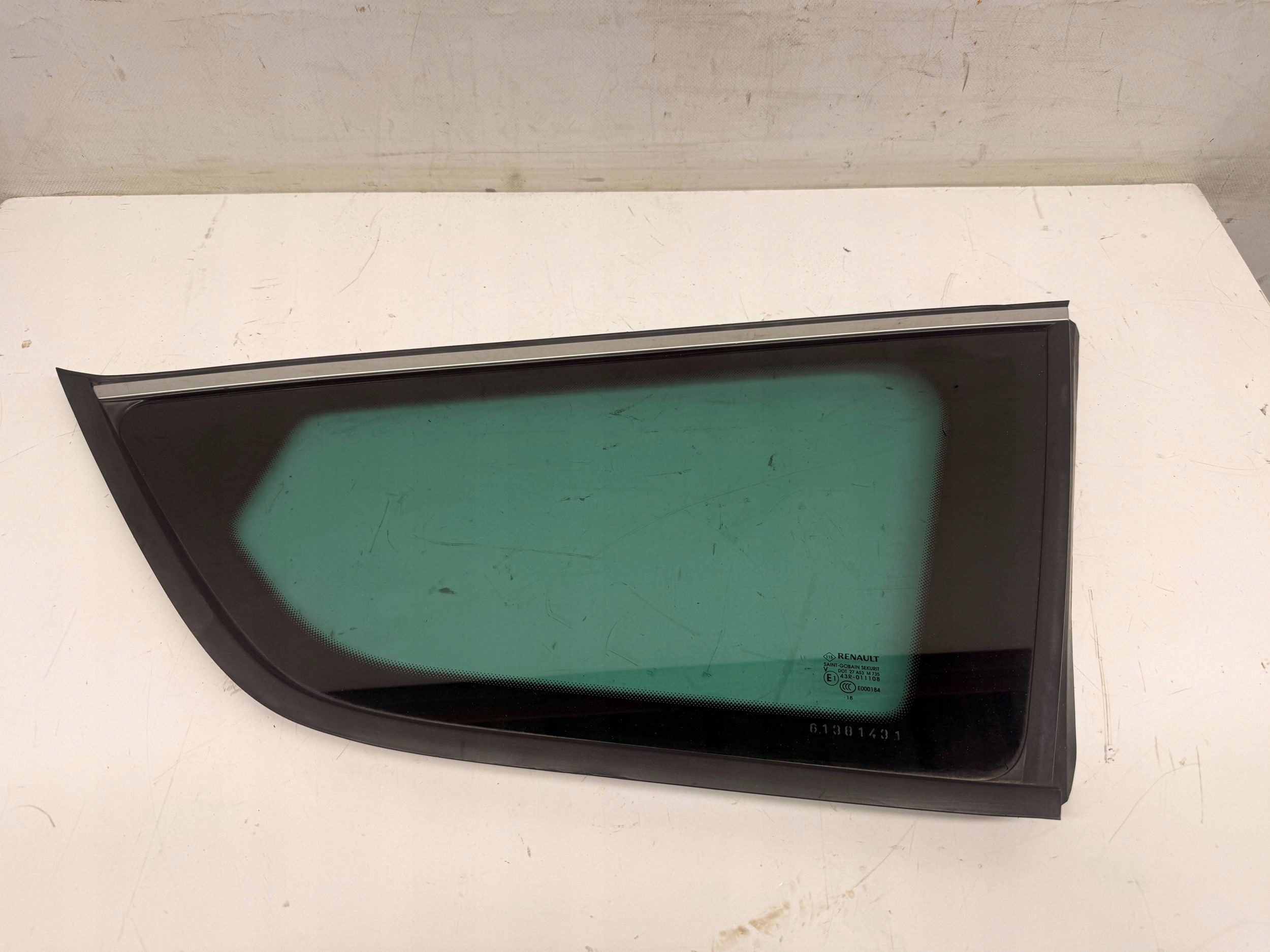 Renault Grand Scenic IV window bodywork right rear part right rear