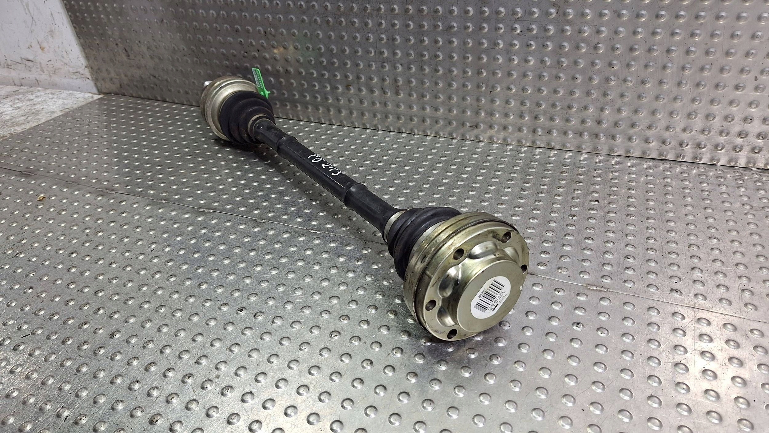 semi-axis right rear part 7533452 BMW E87 LCI E91 E90 E92 E93 330D N57