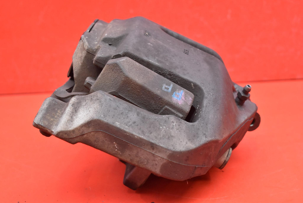 caliper brake right front BMW F02 4.4 V8 407 KM 08-12