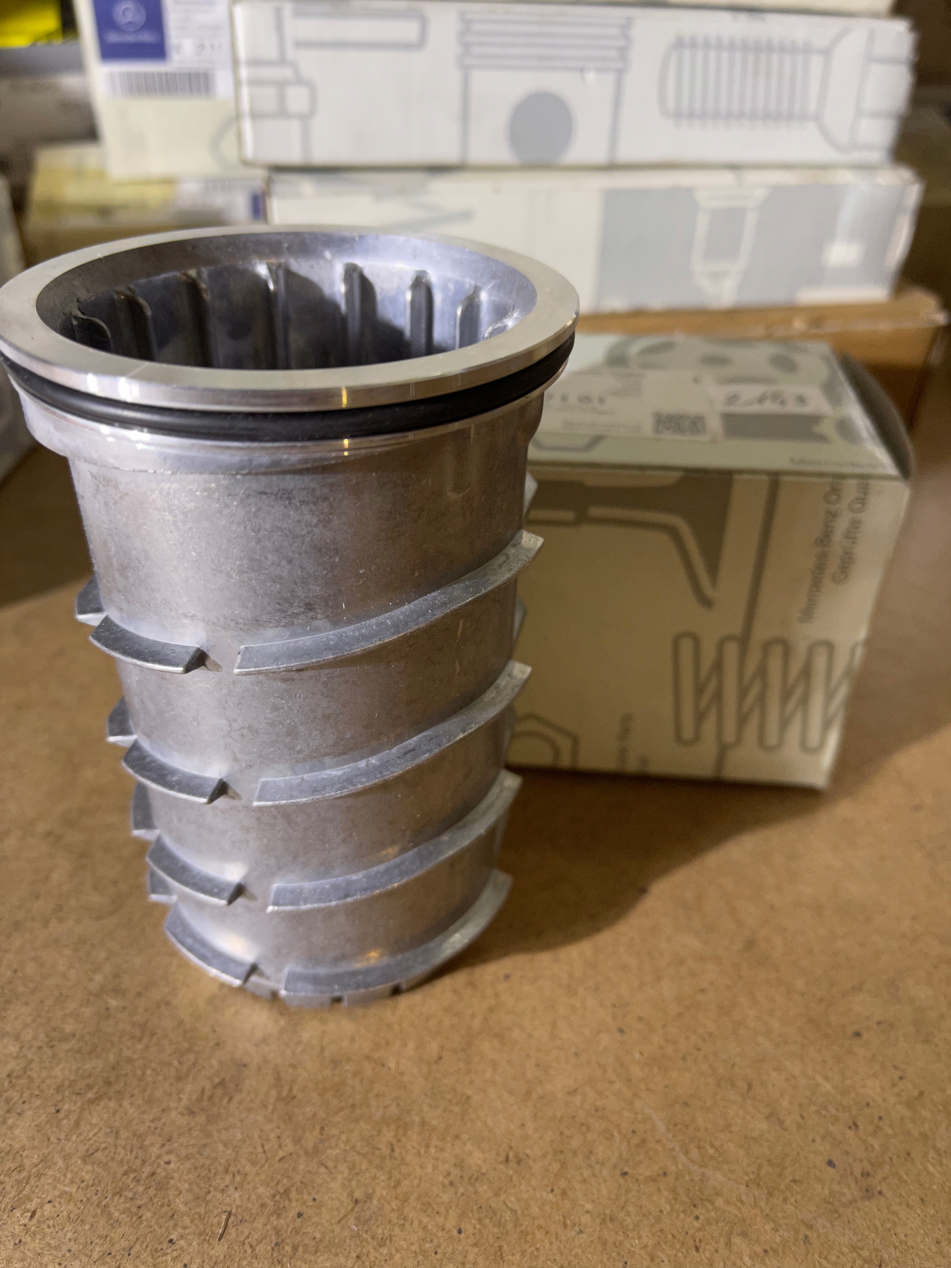 Теплообмінник MERCEDES A0038357101 оригінал