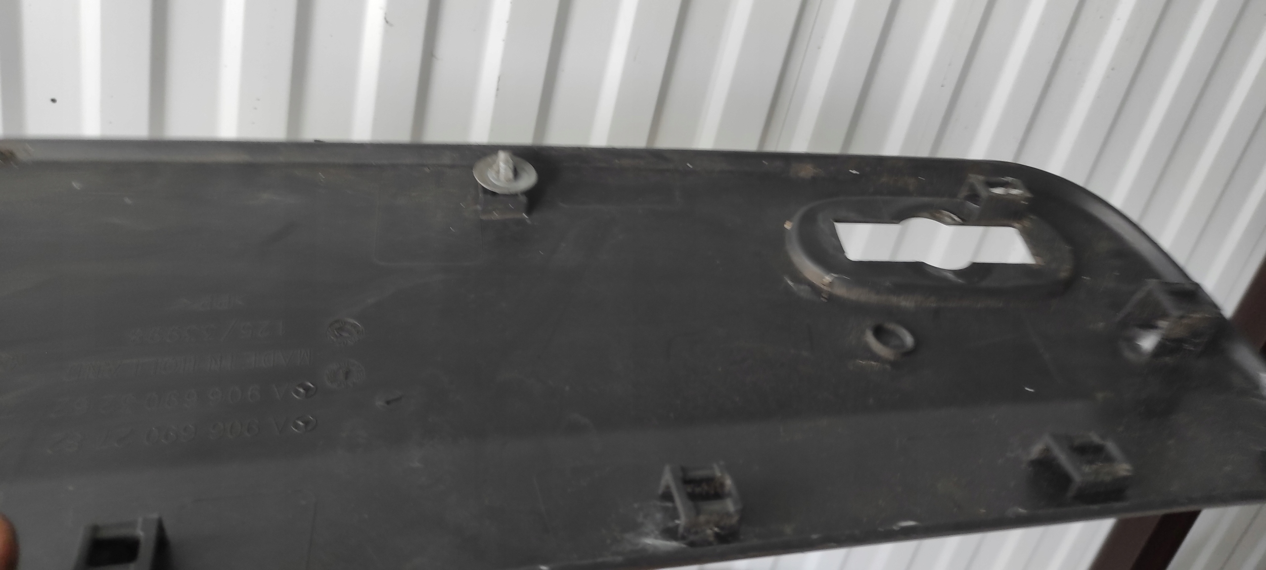 moulding side left MERCEDES SPRINTER W906 A9066902782