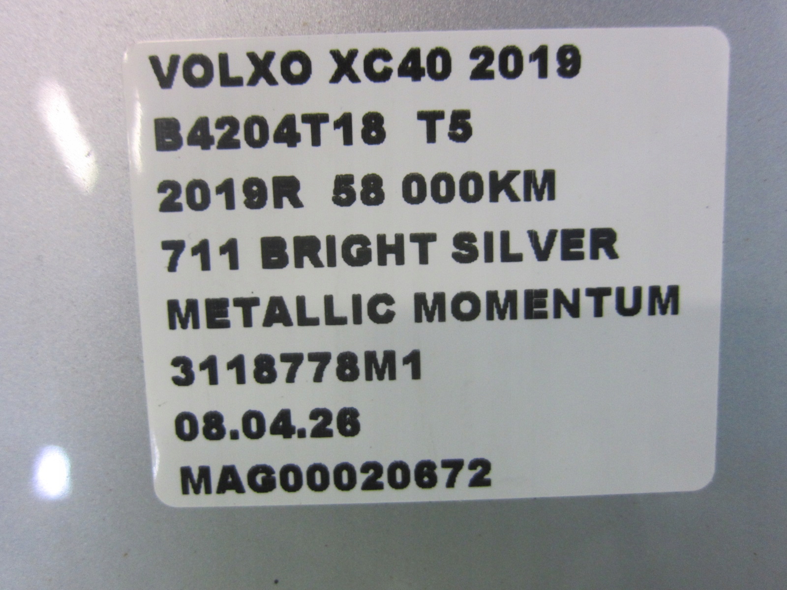 VOLVO XC40 door silver complete left front left front 711 XC 40