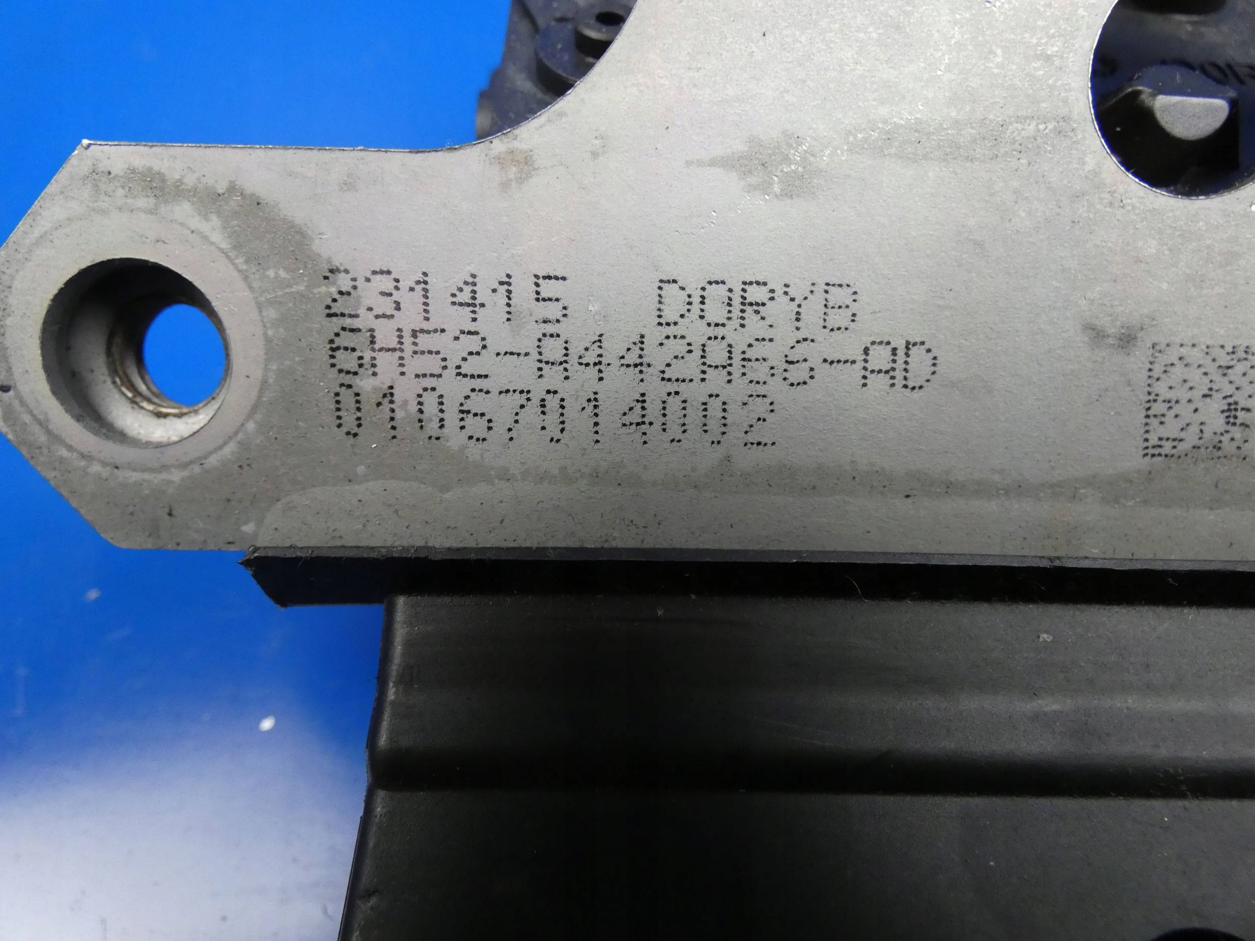 RANGE ROVER EVOQUE and L538 lock bonnet boot rear part rear