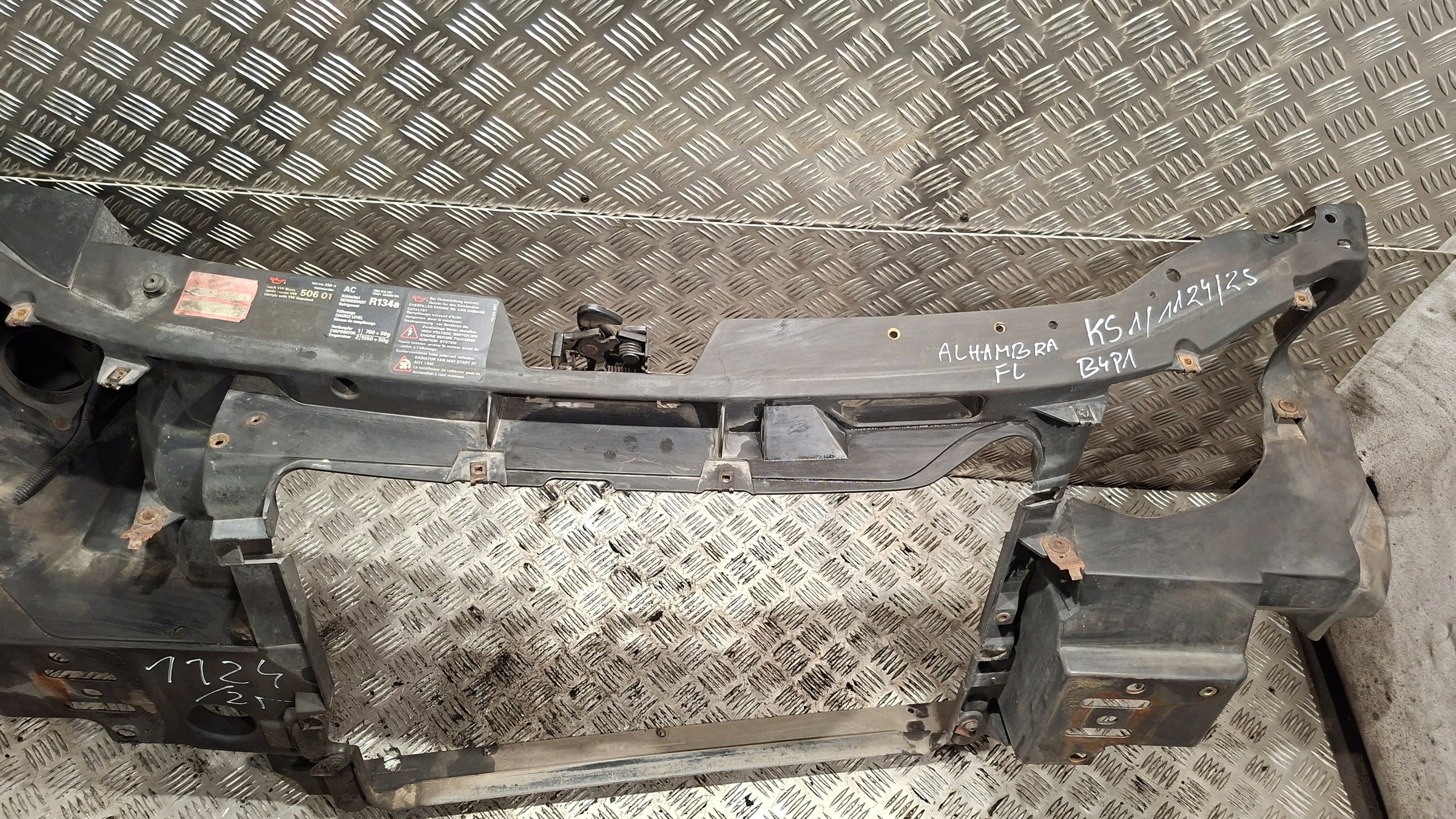support panel for radiators pillar SEAT ALHAMBRA LIFT 1.9TDI