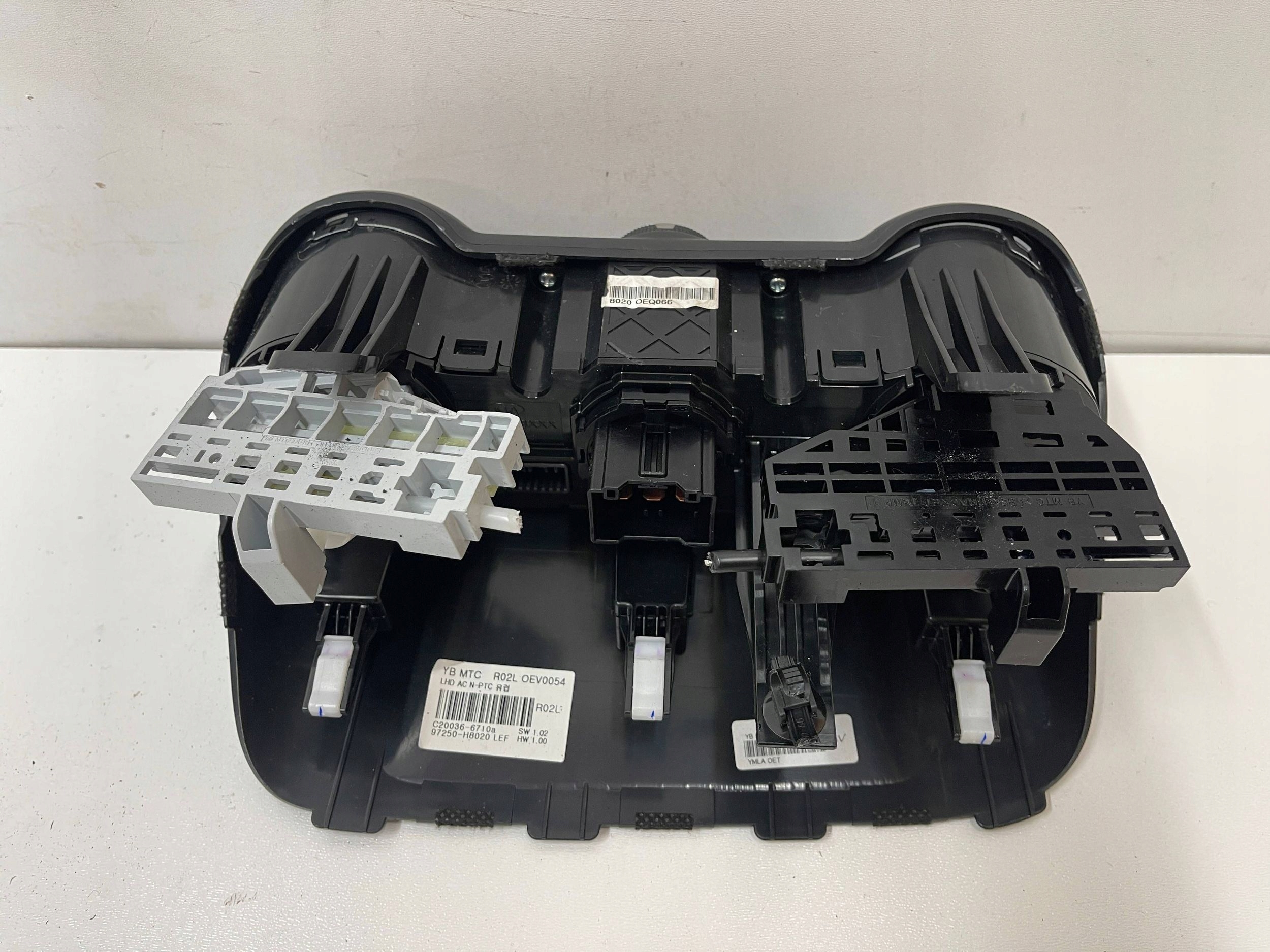COMANDI CLIMA BOCCHETTE KIA Rio IV 4 17- 97250-H8020
