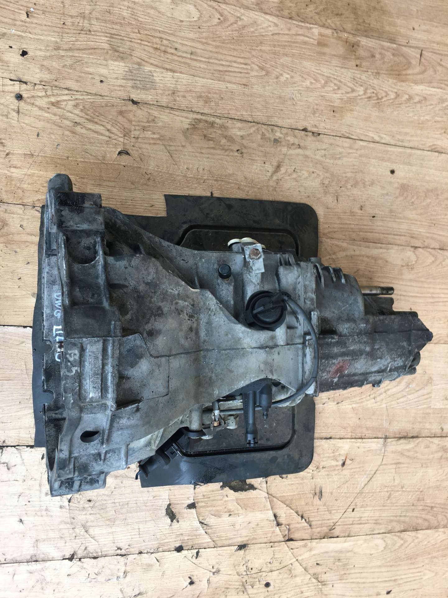 Převodovka AUDI A4 B5 1.6 DWG