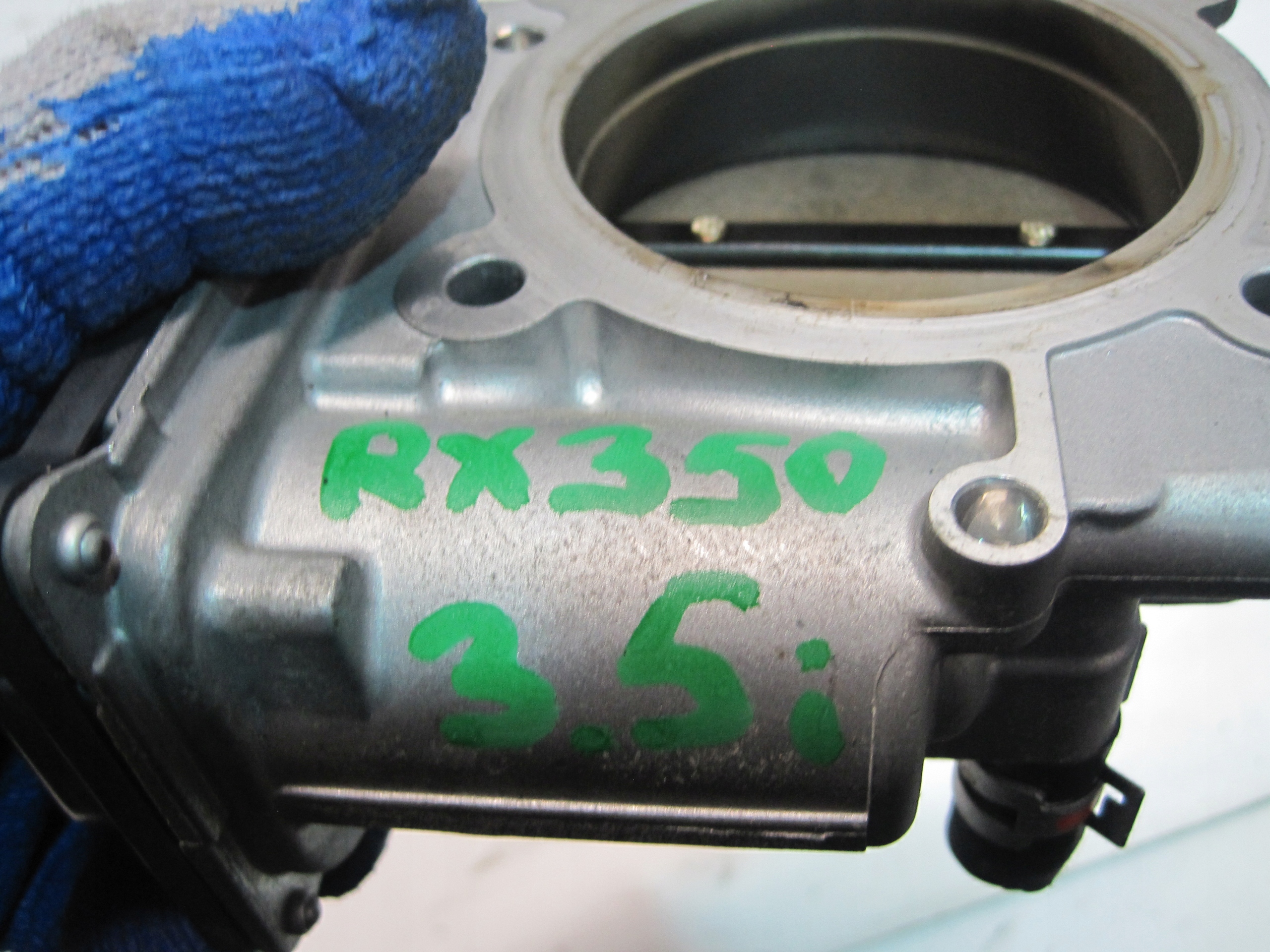 Valvola a farfalla Lexus RX350 RX 350 3,5i 22030-31090