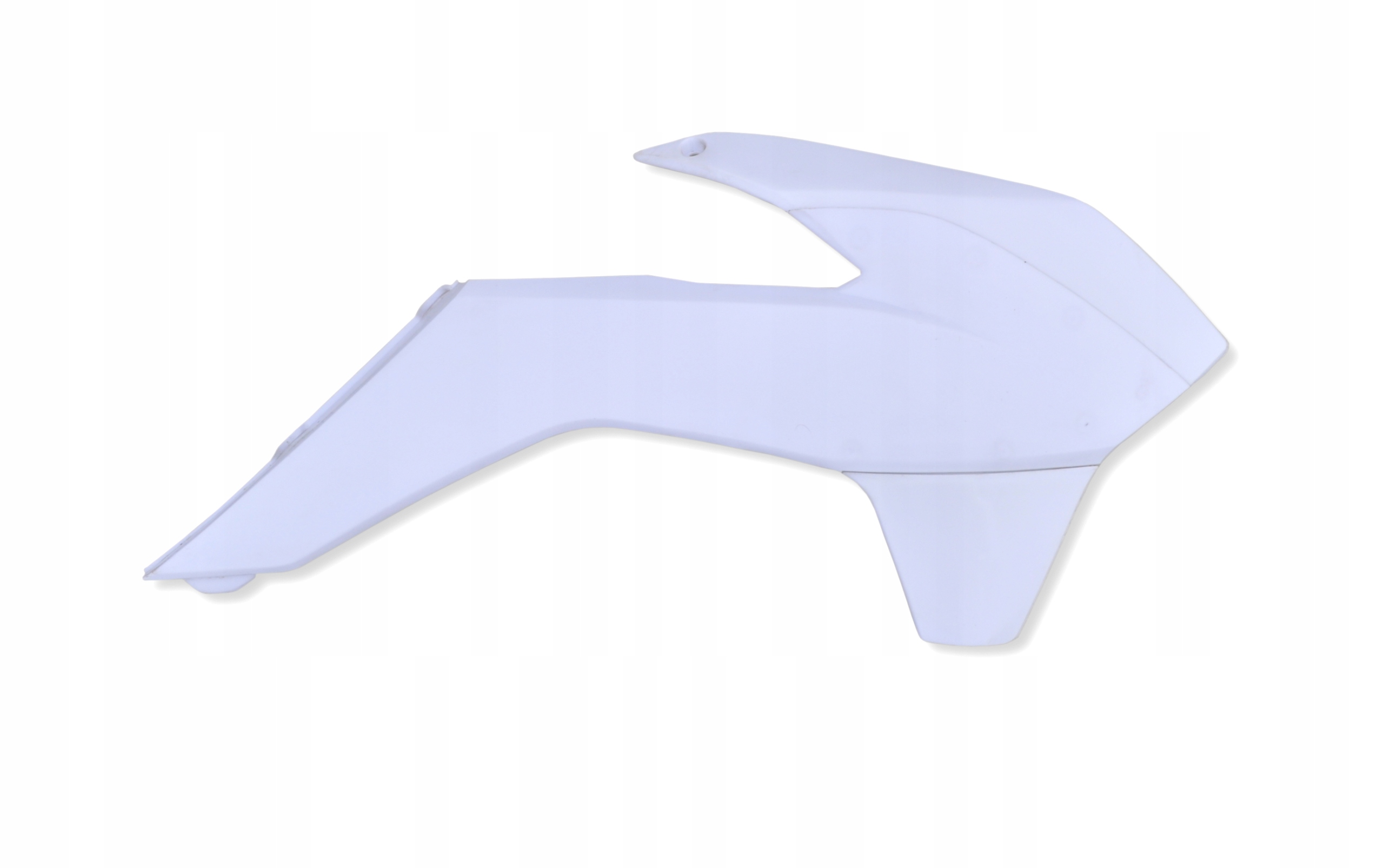 OWIEWKA PRAWA PLASTIK NA ZBIORNIK ALFARAD CROSS