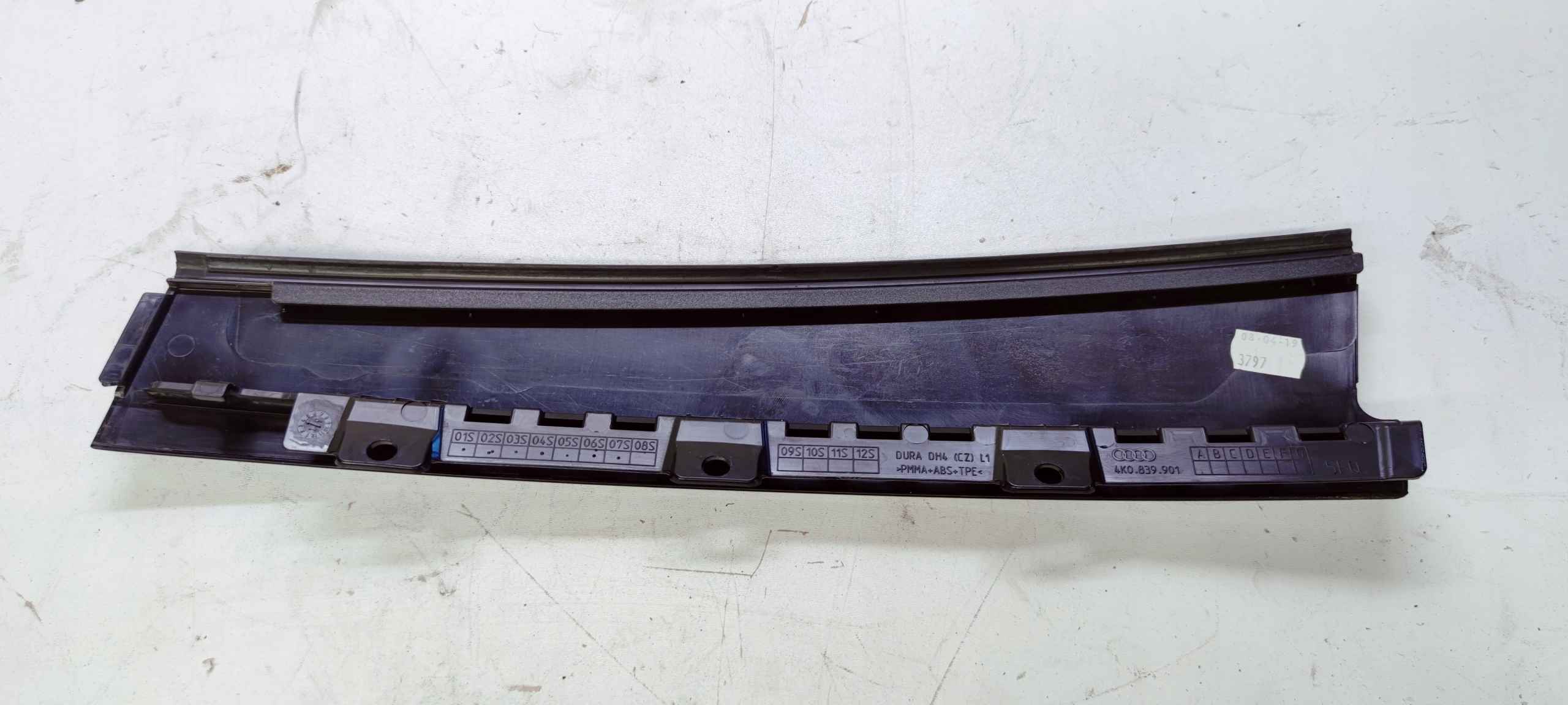 pillar trim left rear part AUDI A6 C8 4K0839901