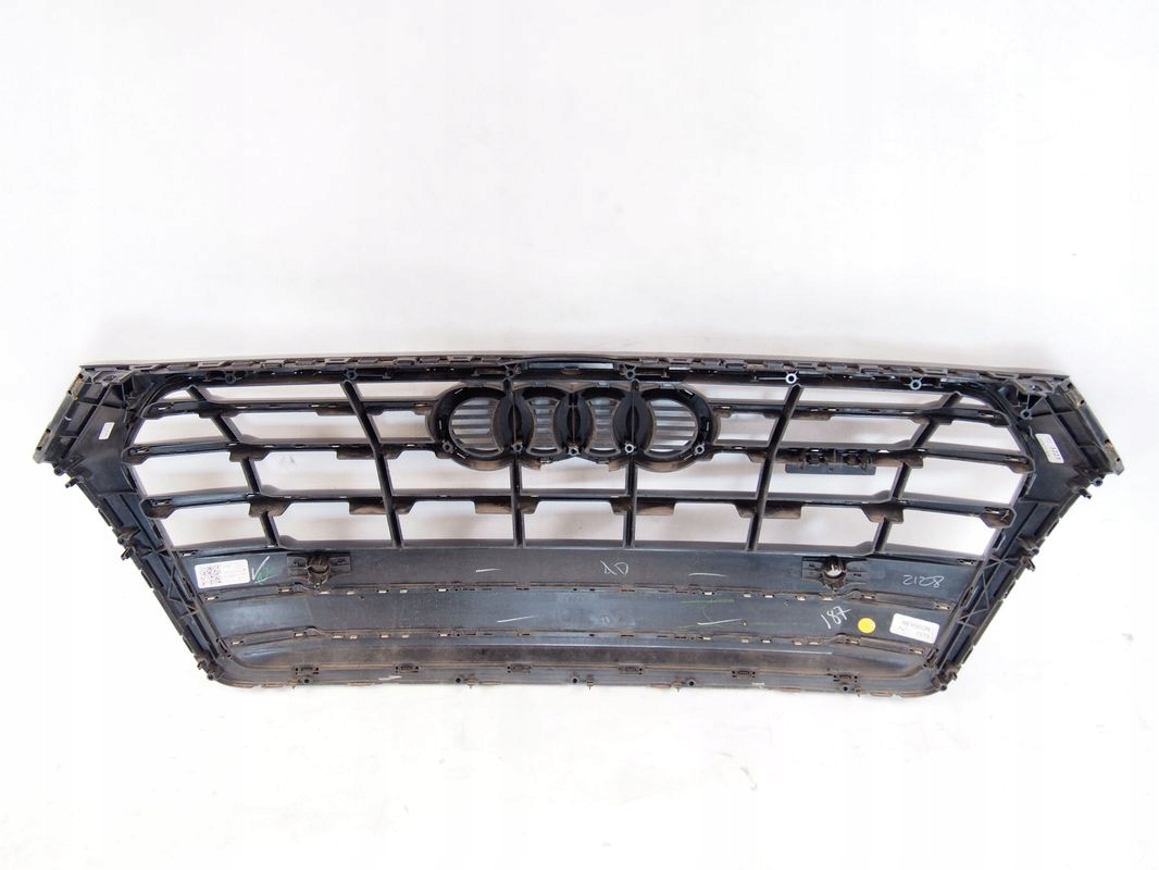 Audi Q5 S-Line 2 II 16r PDC front PREKLADgrill s line 80A853651C