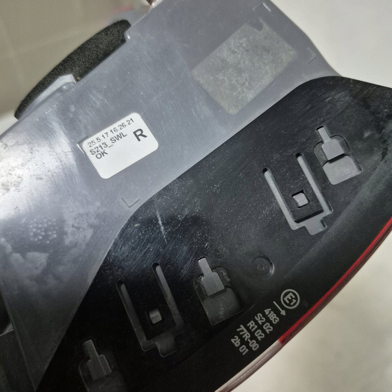 MERCEDES E-KLASA W213 KOMBI 16-20 light rear part rear right