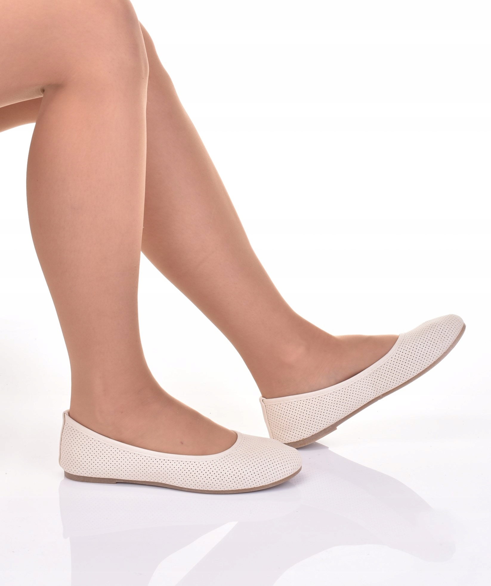 DAMSKIE BALERINY LEKKIE MATERIAŁOWE WYGODNE WSUWANE PRZEWIEWNE Długość wkładki 24 cm