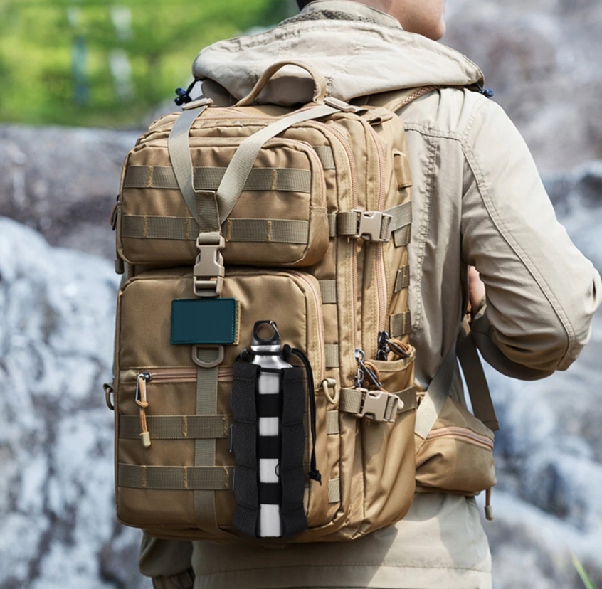 UCHWYT NA BUTELKE TURYSTYCZNY MOLL TORBA POKROWIEC Model BOTTLE HOLDER WITH POCKET