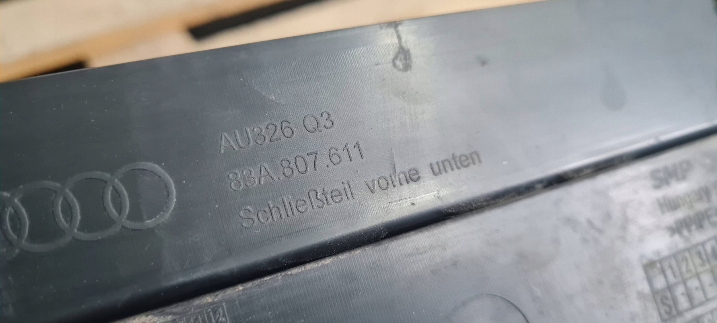 Q3 83A Blende Abdeckung abdeckung unter Stoßstange SLINE 83A807611