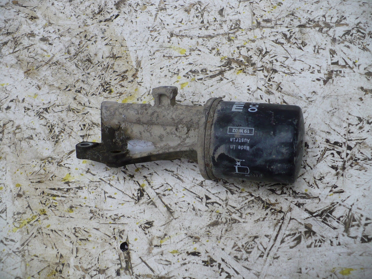 крепление фильтра Масляный Dacia Duster и