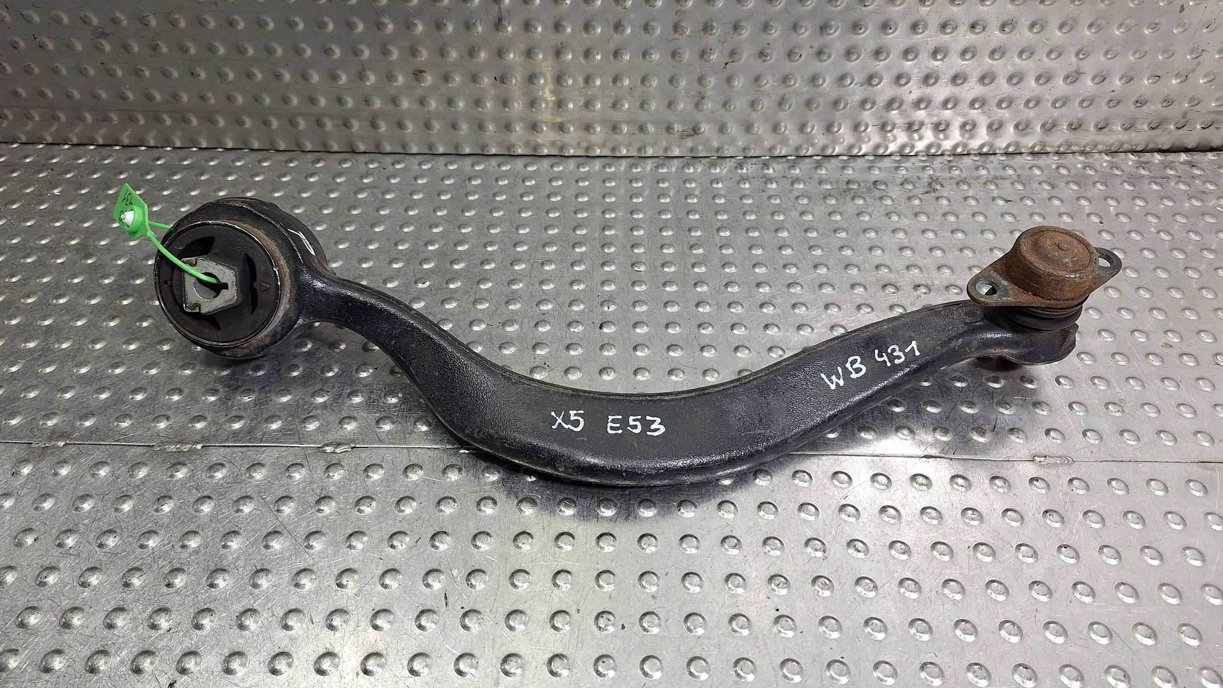 arm right front upper BANAN 6769718 BMW X5 E53