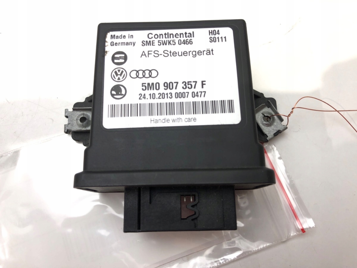 MODUŁ ŚWIATEŁ SKODA SUPERB II 5M0907357F 09-15