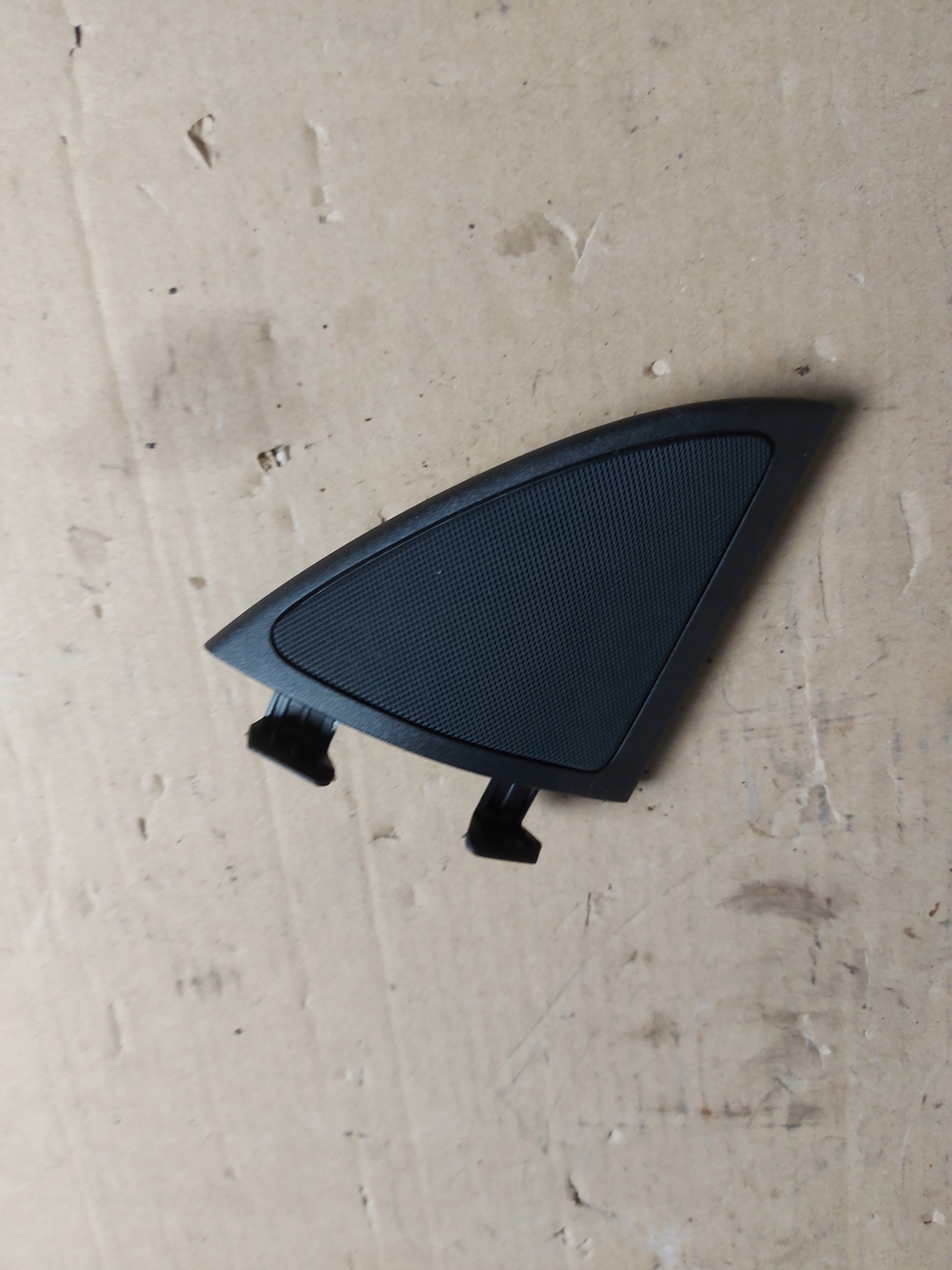 OSŁONA ZAŚLEPKA GŁOŚNIK PRAWA MERCEDES S W222