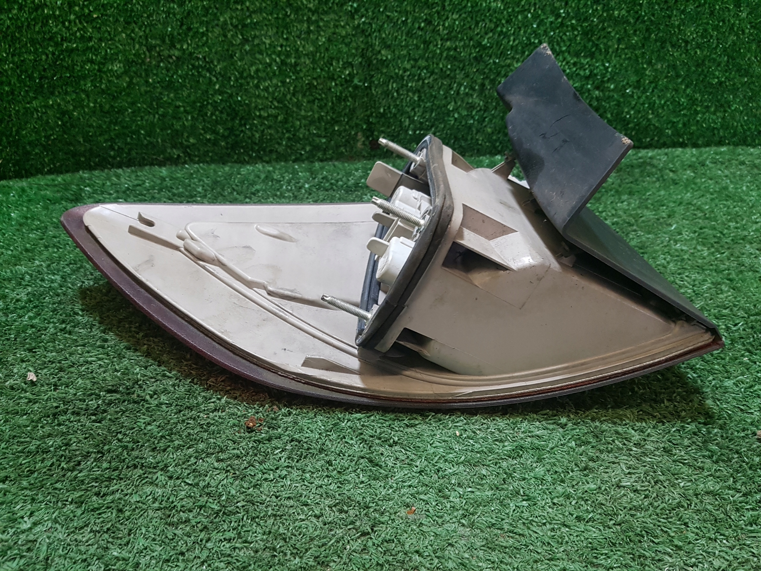 light right rear FORD MONDEO MK 4 7S71-13404-B